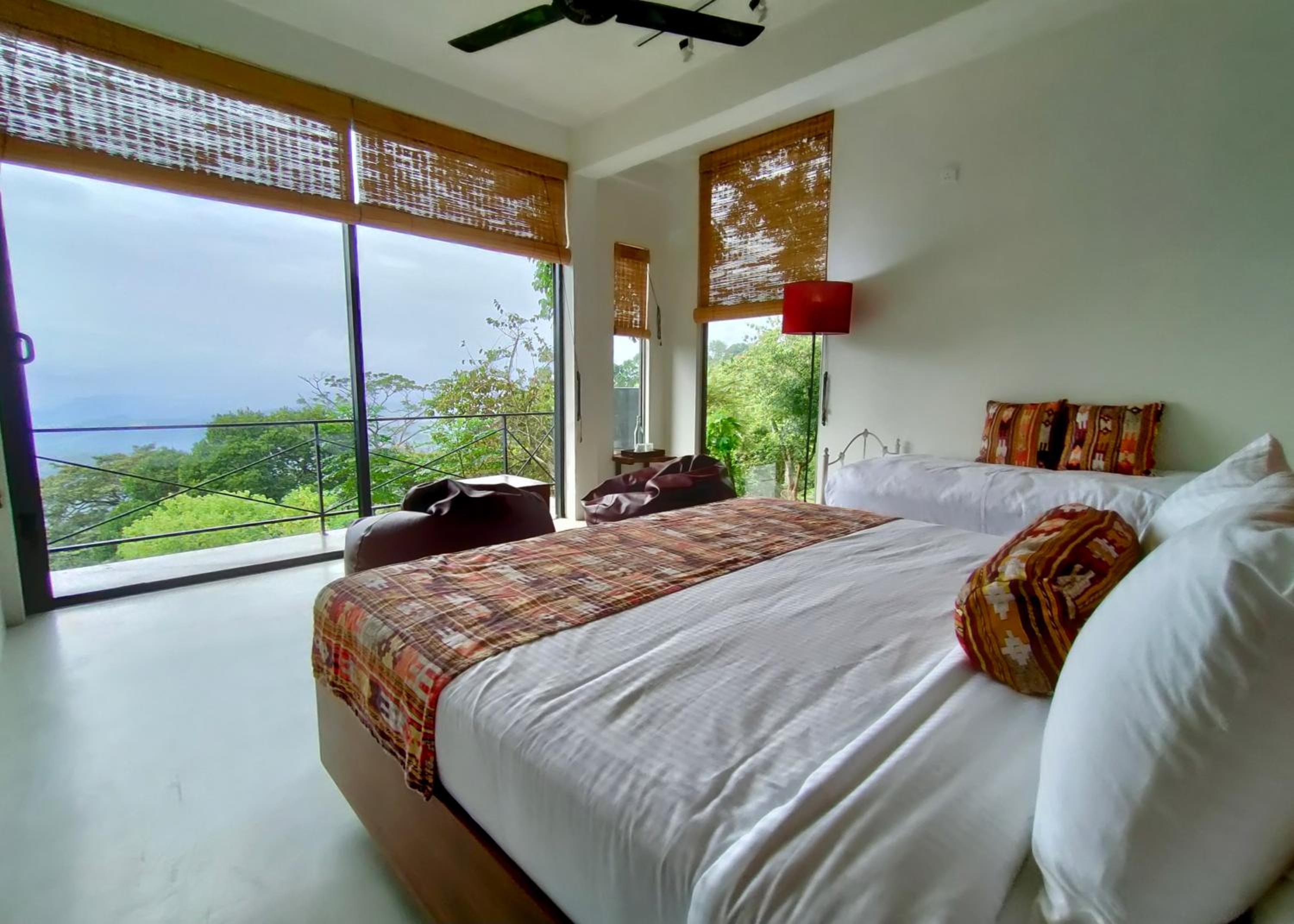King Room with Mountain View