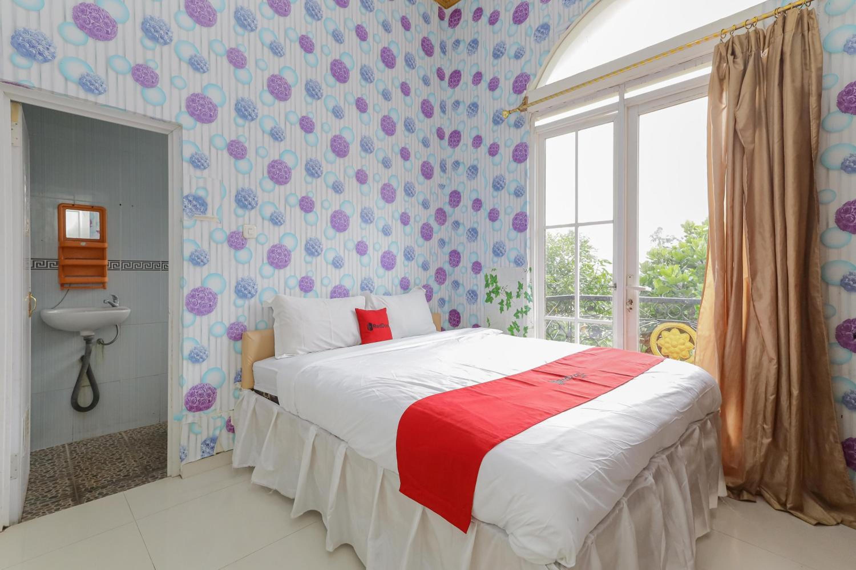 Standard Double Room - Photo 7