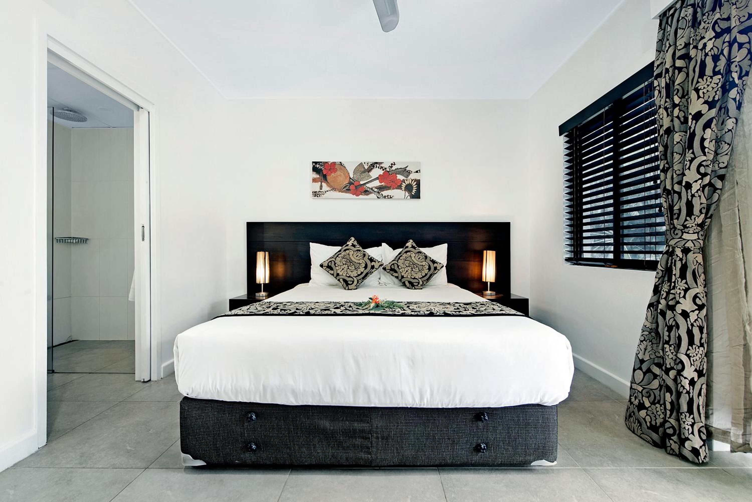 Two Bedroom Standard Apartment photo 2