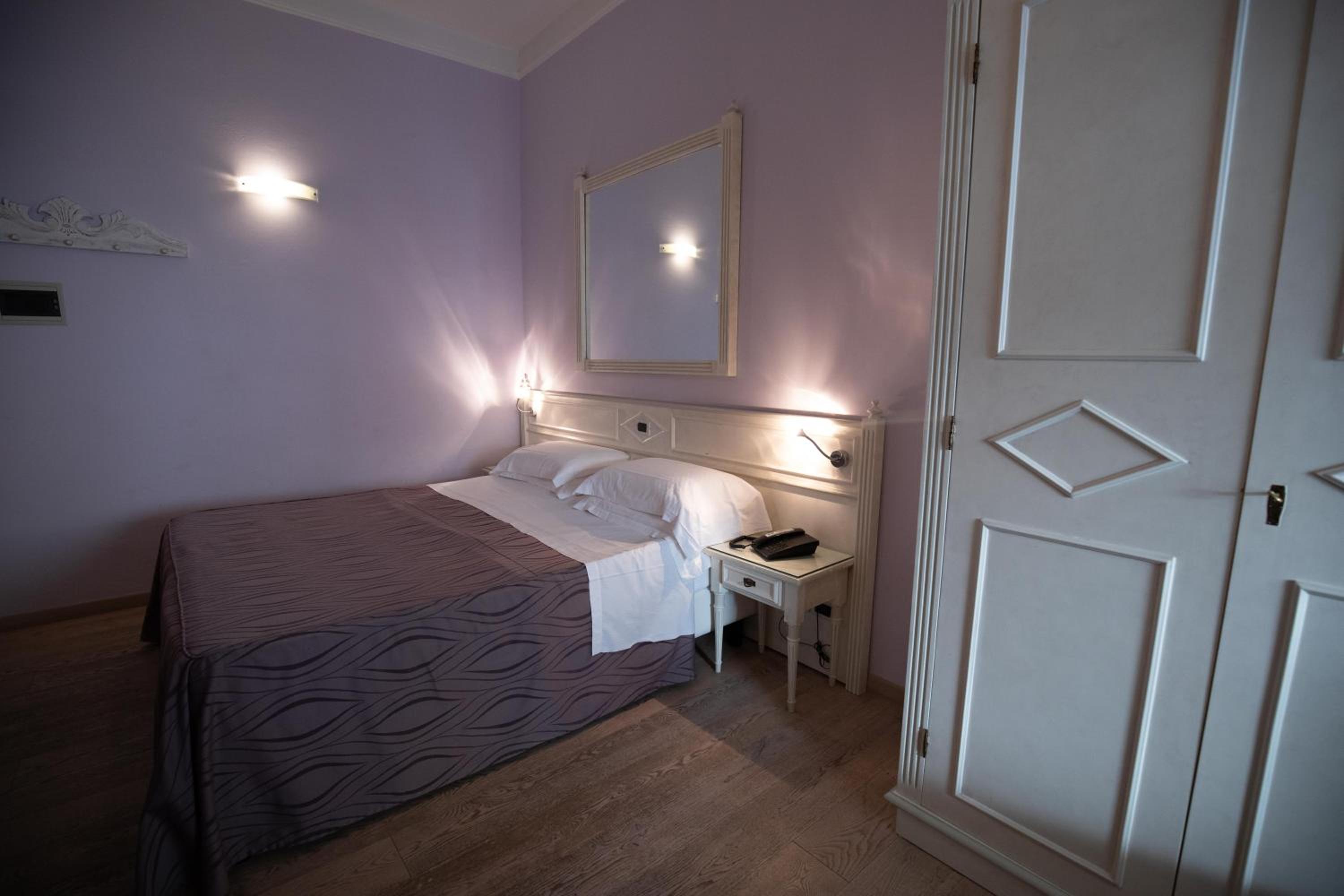 Double Room with Garden View photo 1