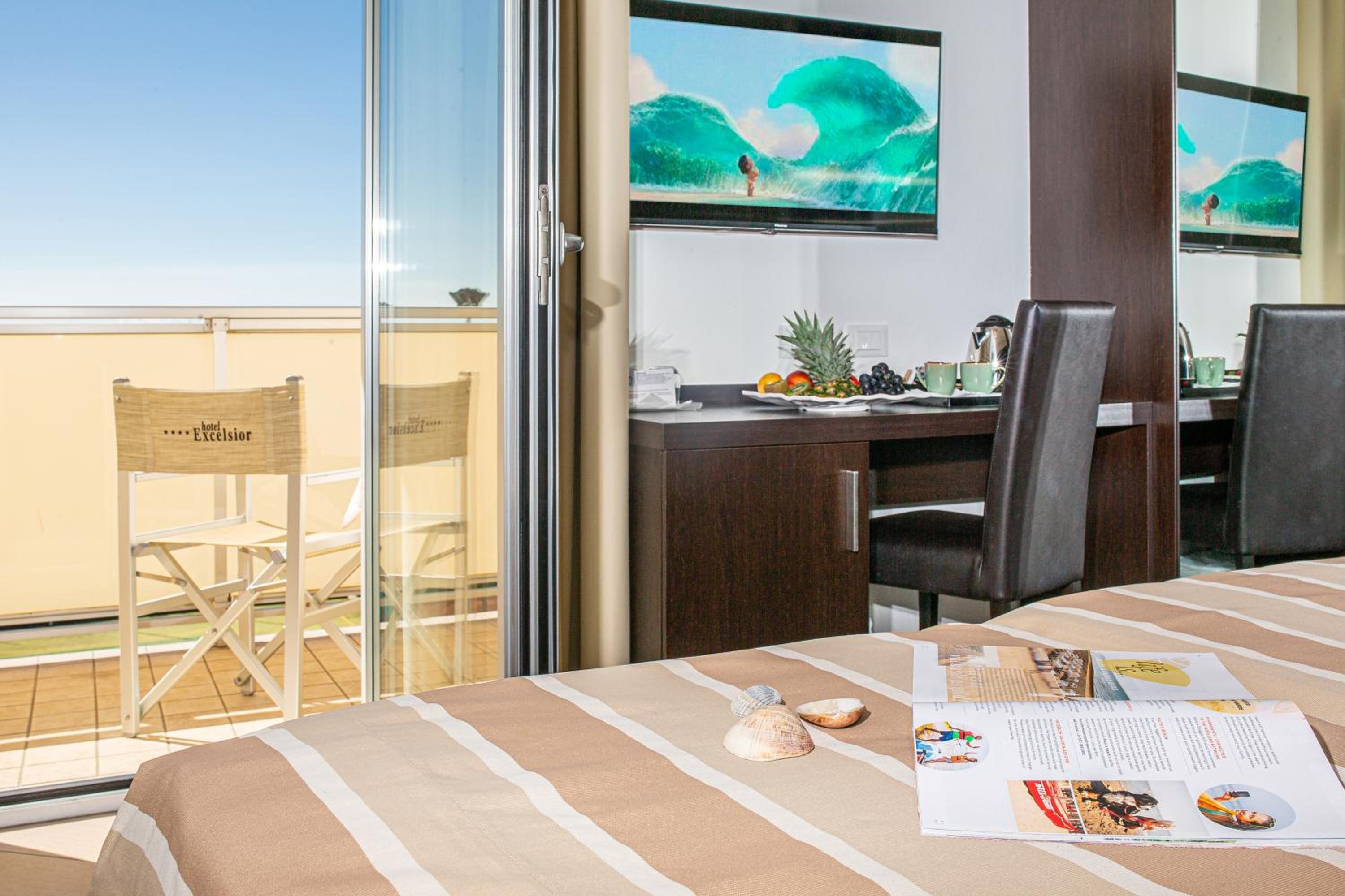 Superior Double or Twin Room with Sea View - Photo 8