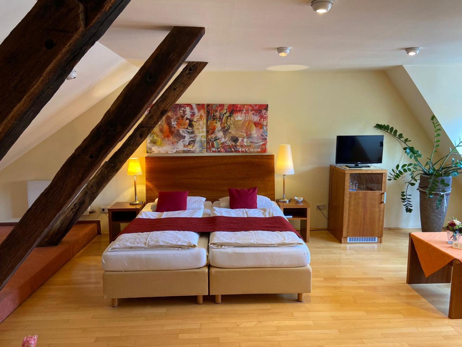 Single Room photo 2