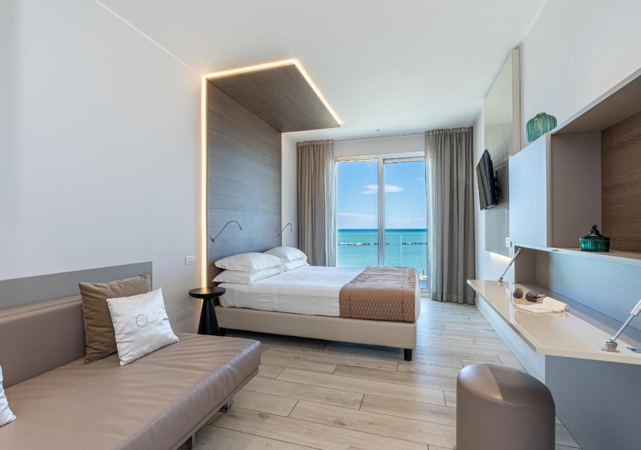 Quadruple Room with Sea View - Photo 1