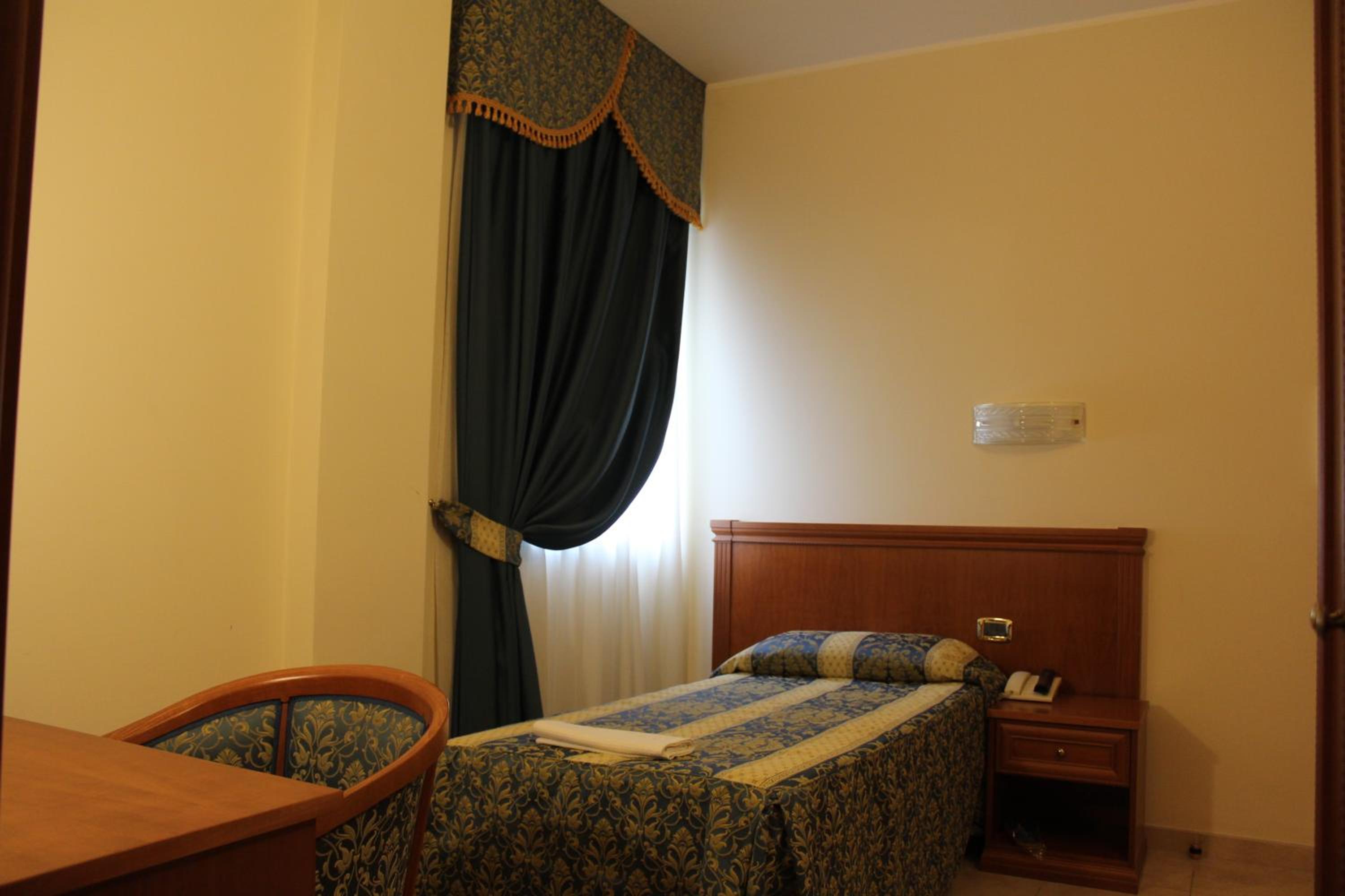 Standard Single Room photo 1
