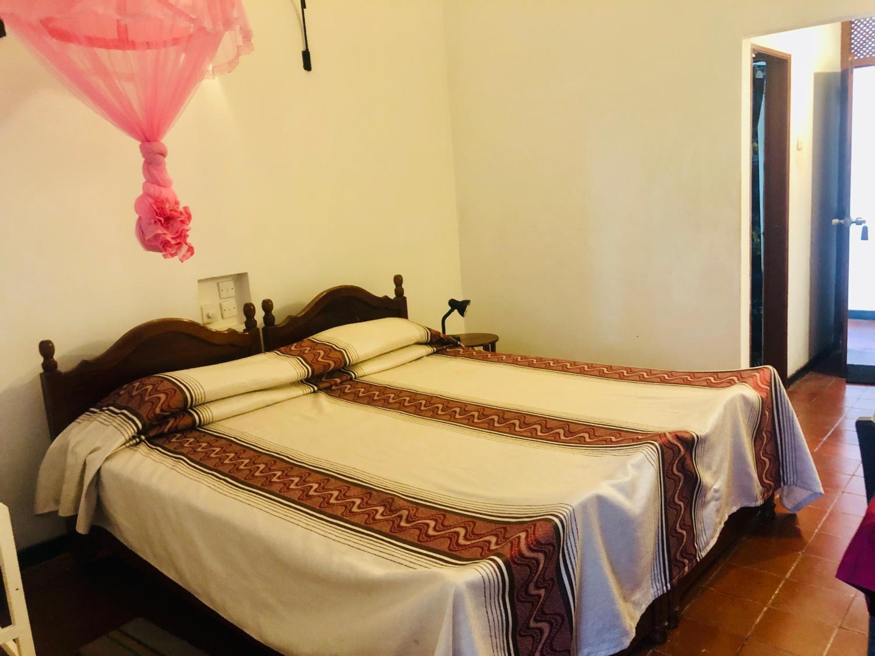 Standard Double Room WITHOUT AIR CONDITIONING