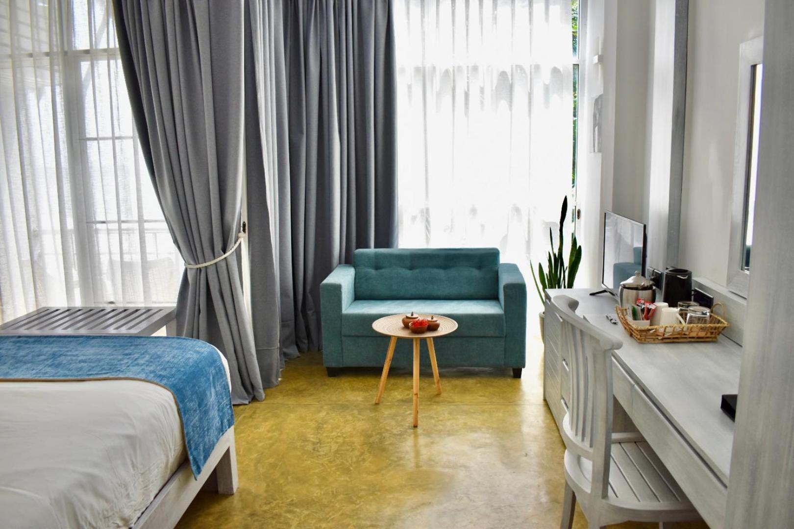 Deluxe Double Room With Balcony And Sea View - Photo 32