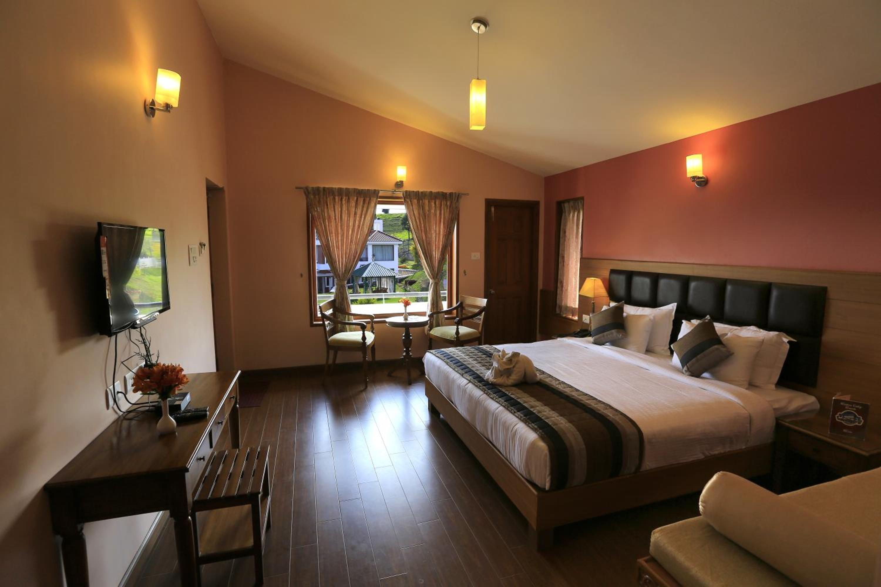 Double Room with Mountain View - Photo 3