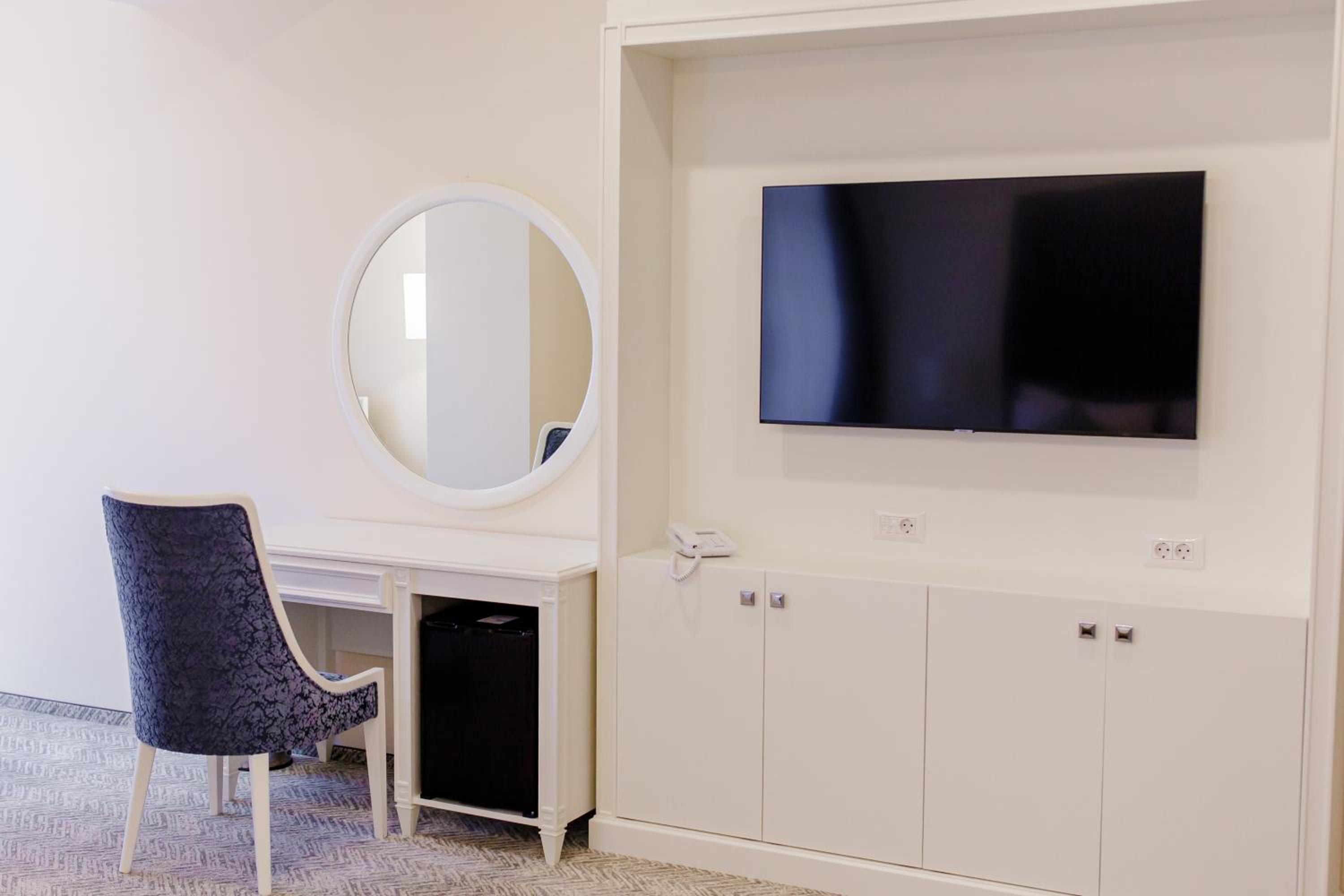 Junior Suite - Photo 12
