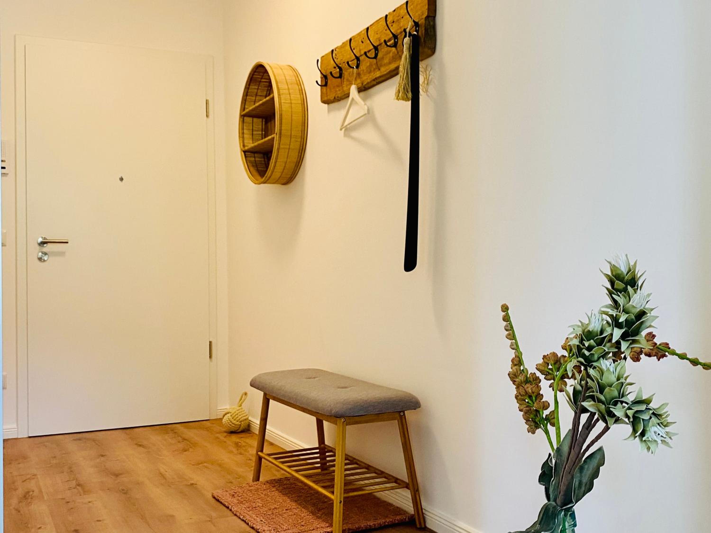 One-Bedroom Apartment photo 2