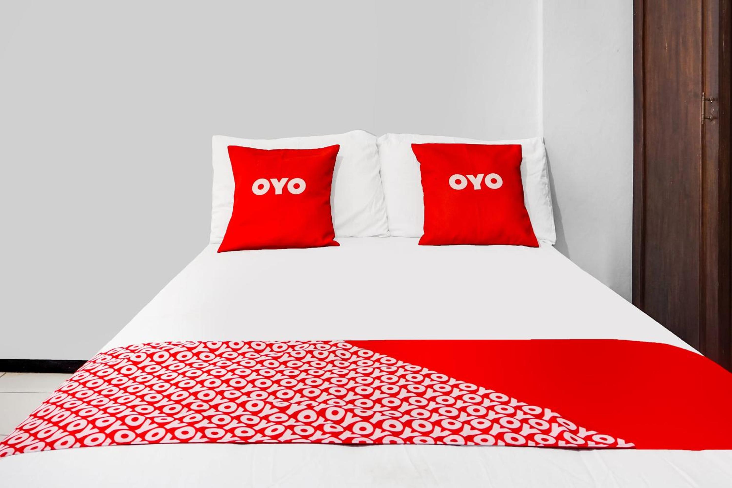 Deluxe Queen Room photo 2