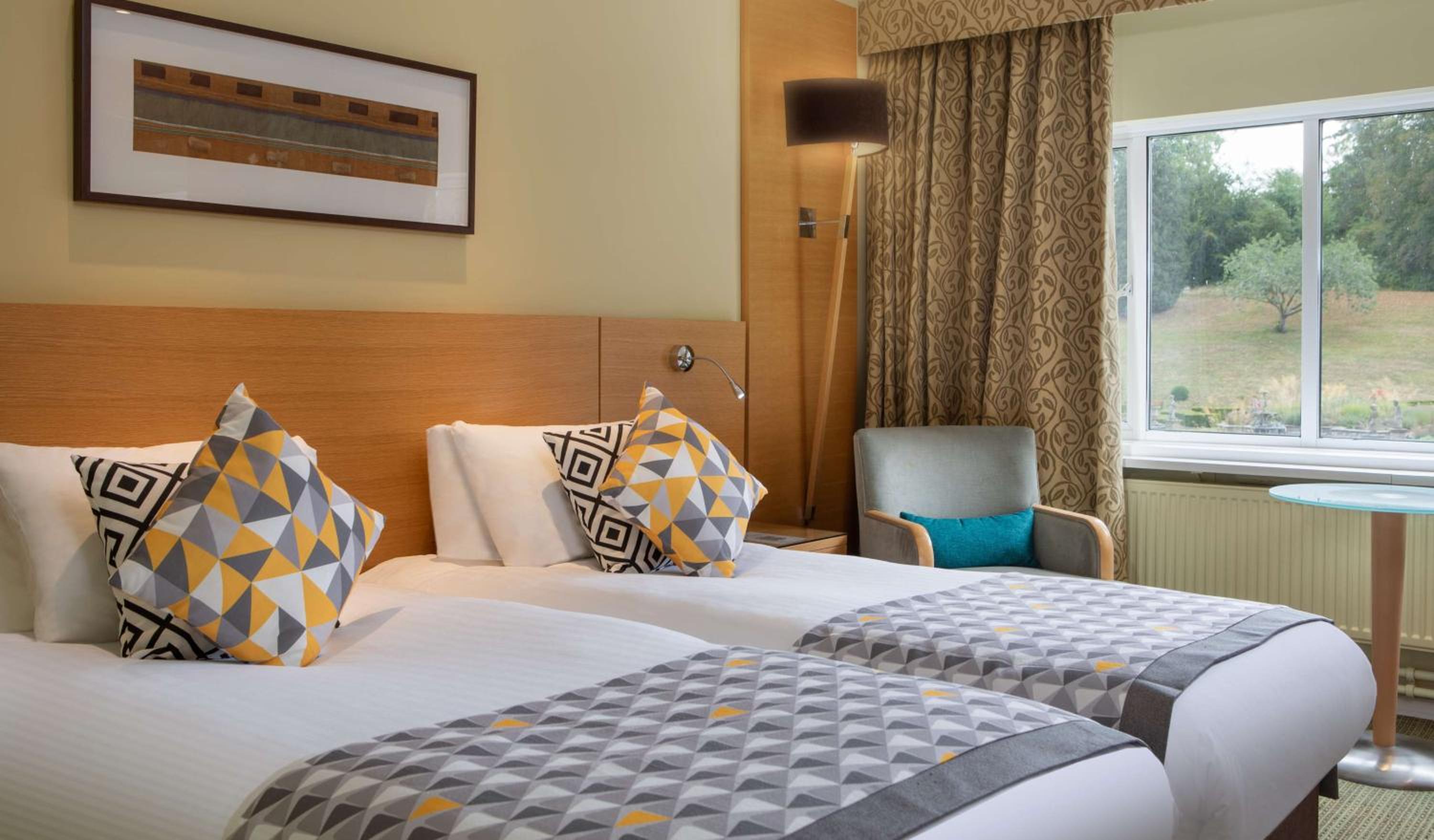 Standard Twin Room - Non-Smoking - Photo 1