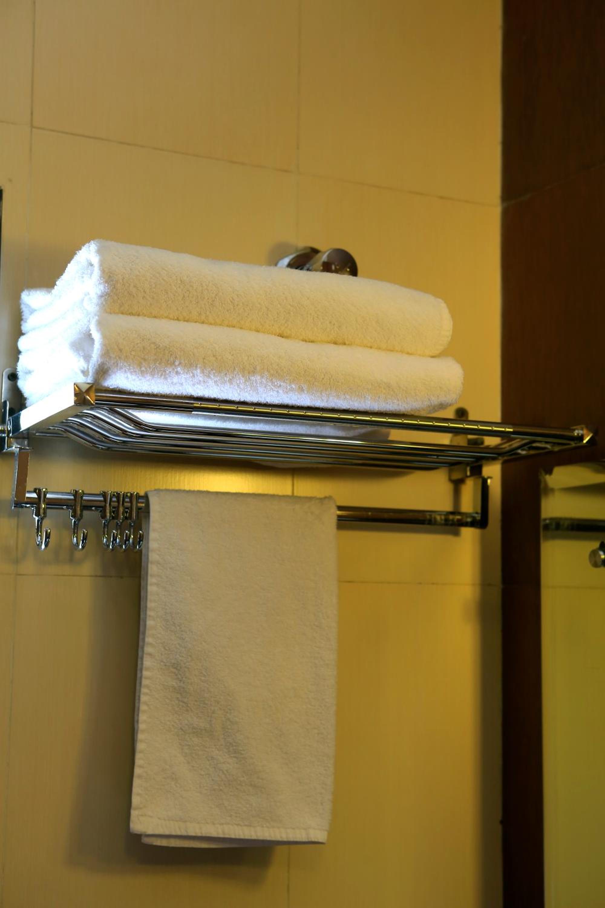 Premium Executive Room - Photo 3