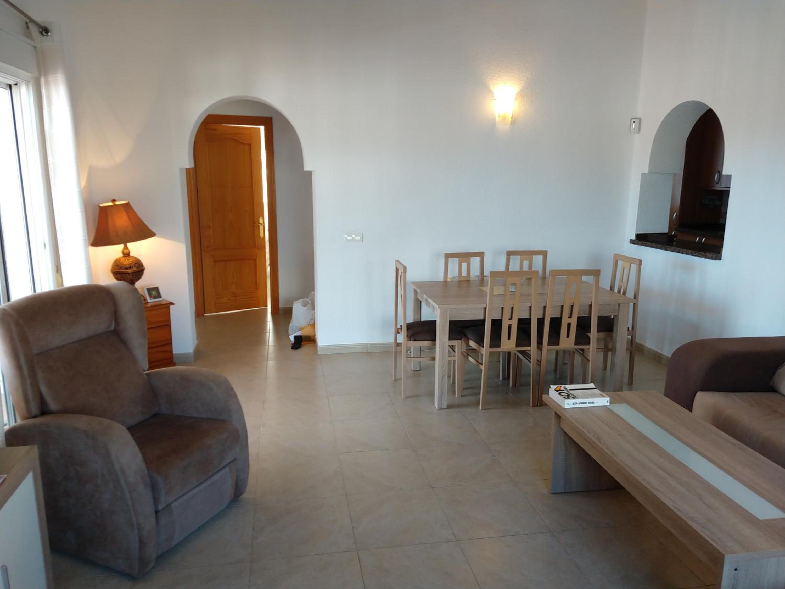 Villa de Tres Habitaciones