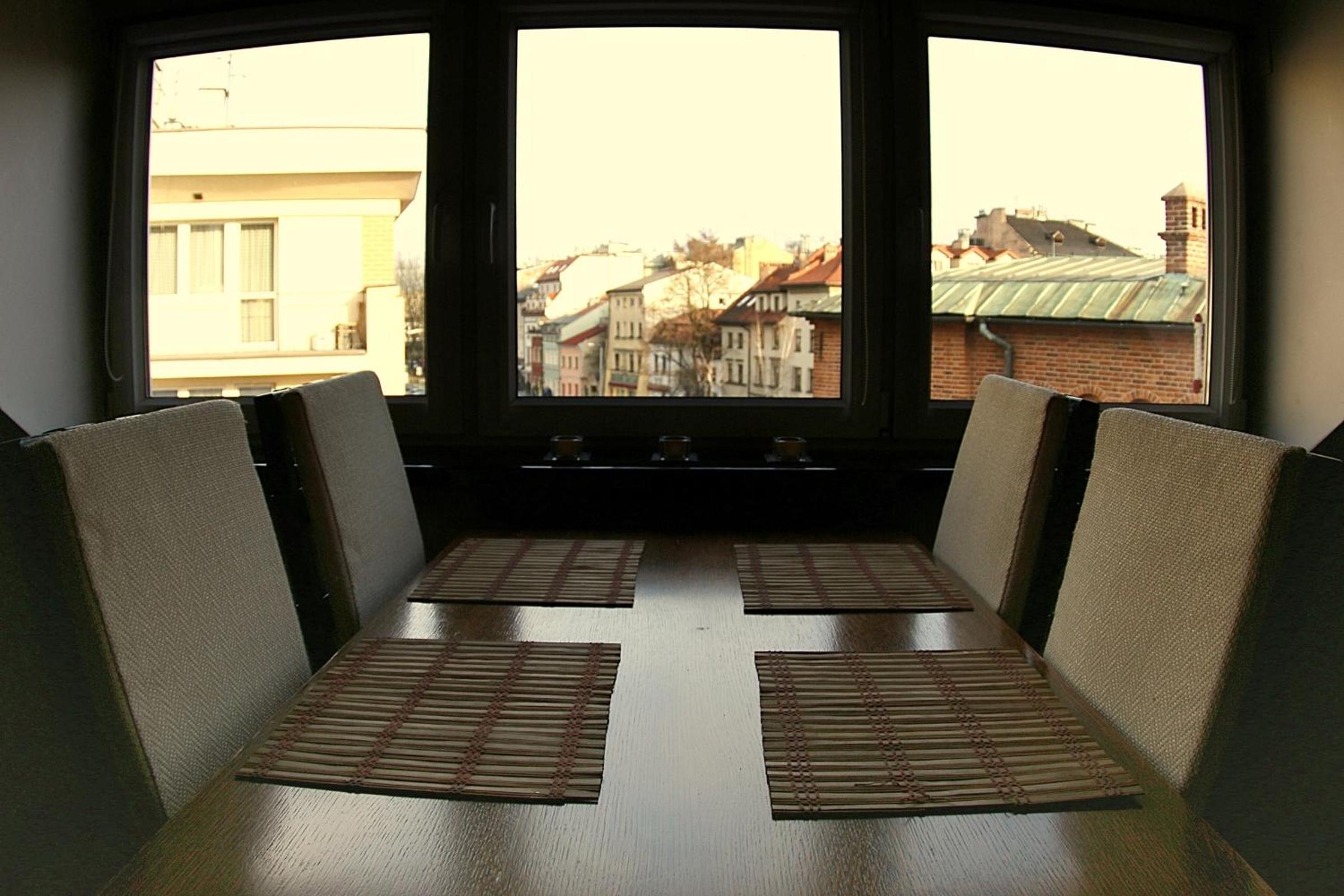 One-Bedroom Apartment - Photo 13