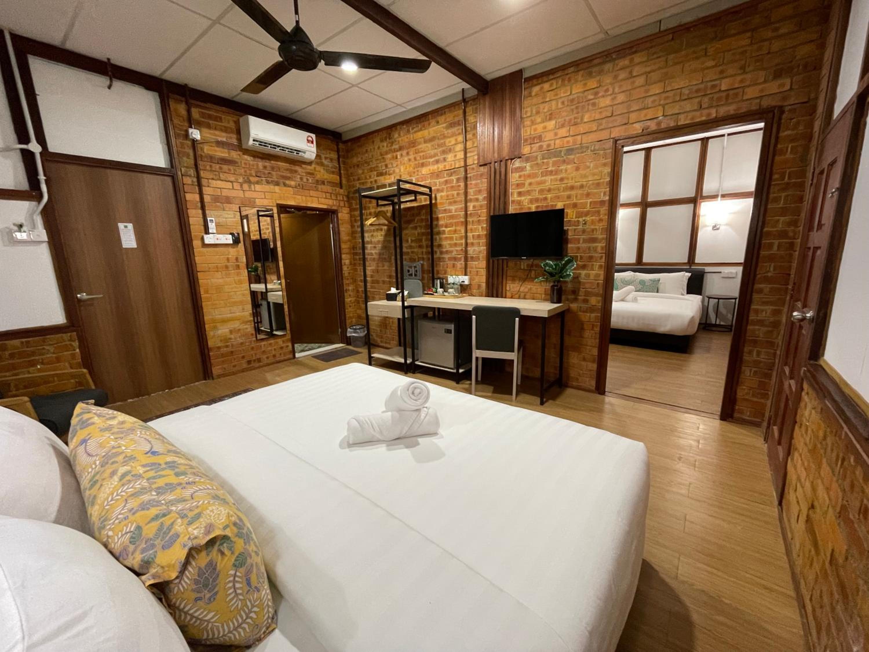 King Room with Two King Beds