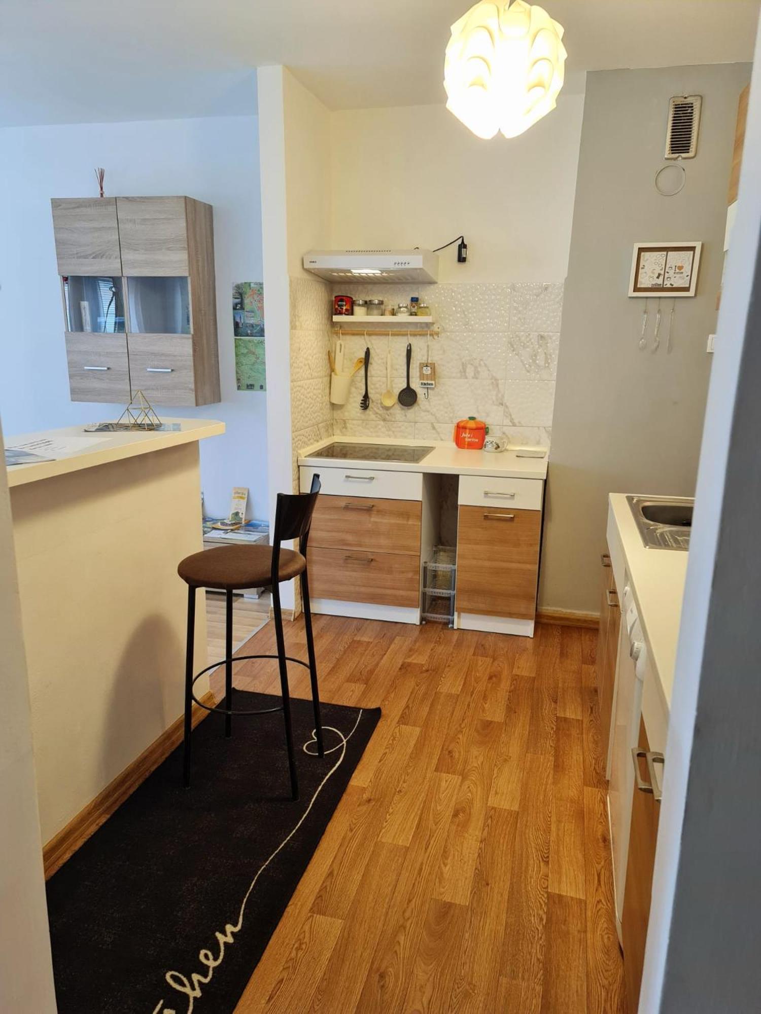 One-Bedroom Apartment - Photo 34