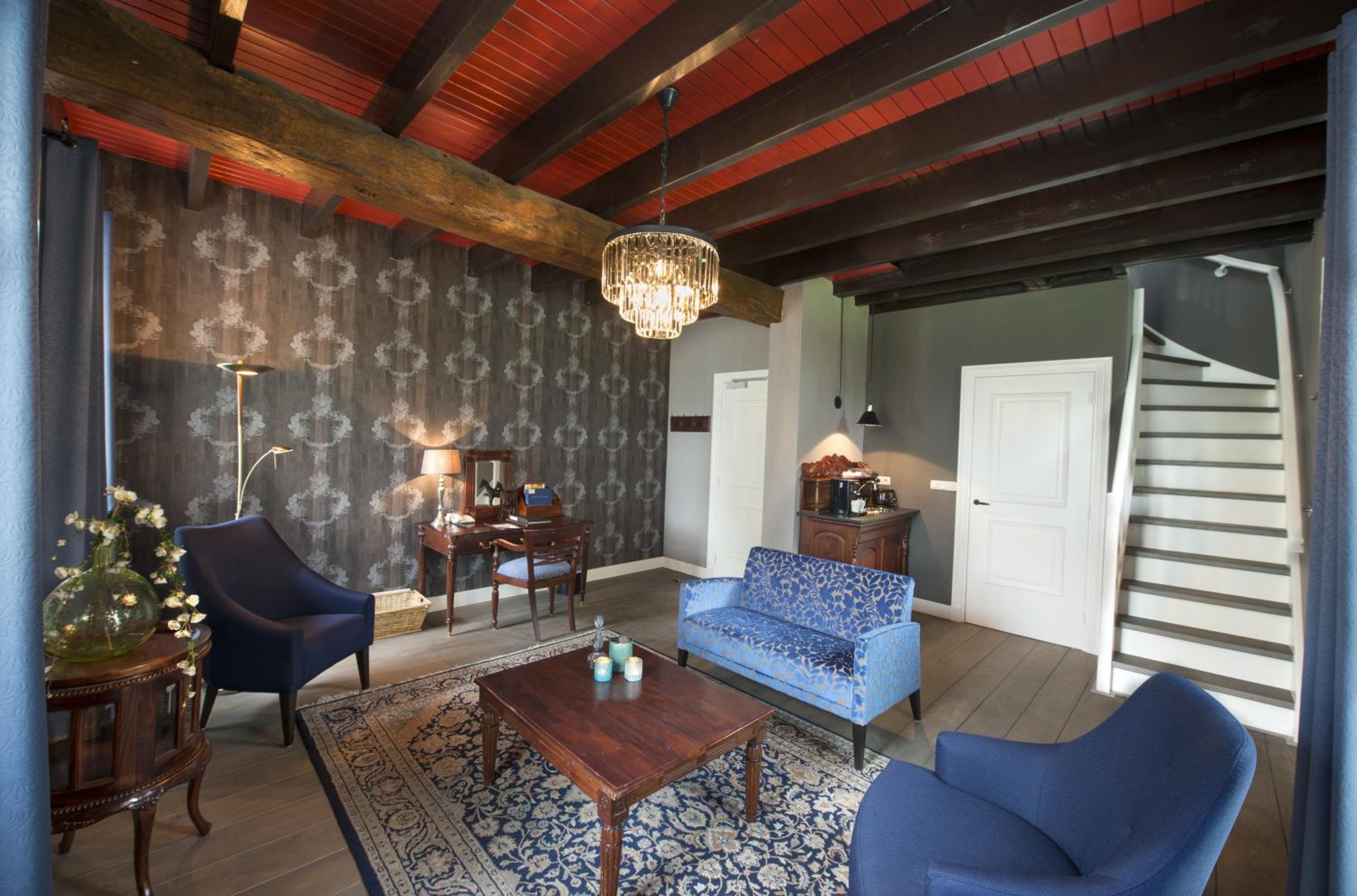 Suite - Split Level (2 Adults) - Photo 9