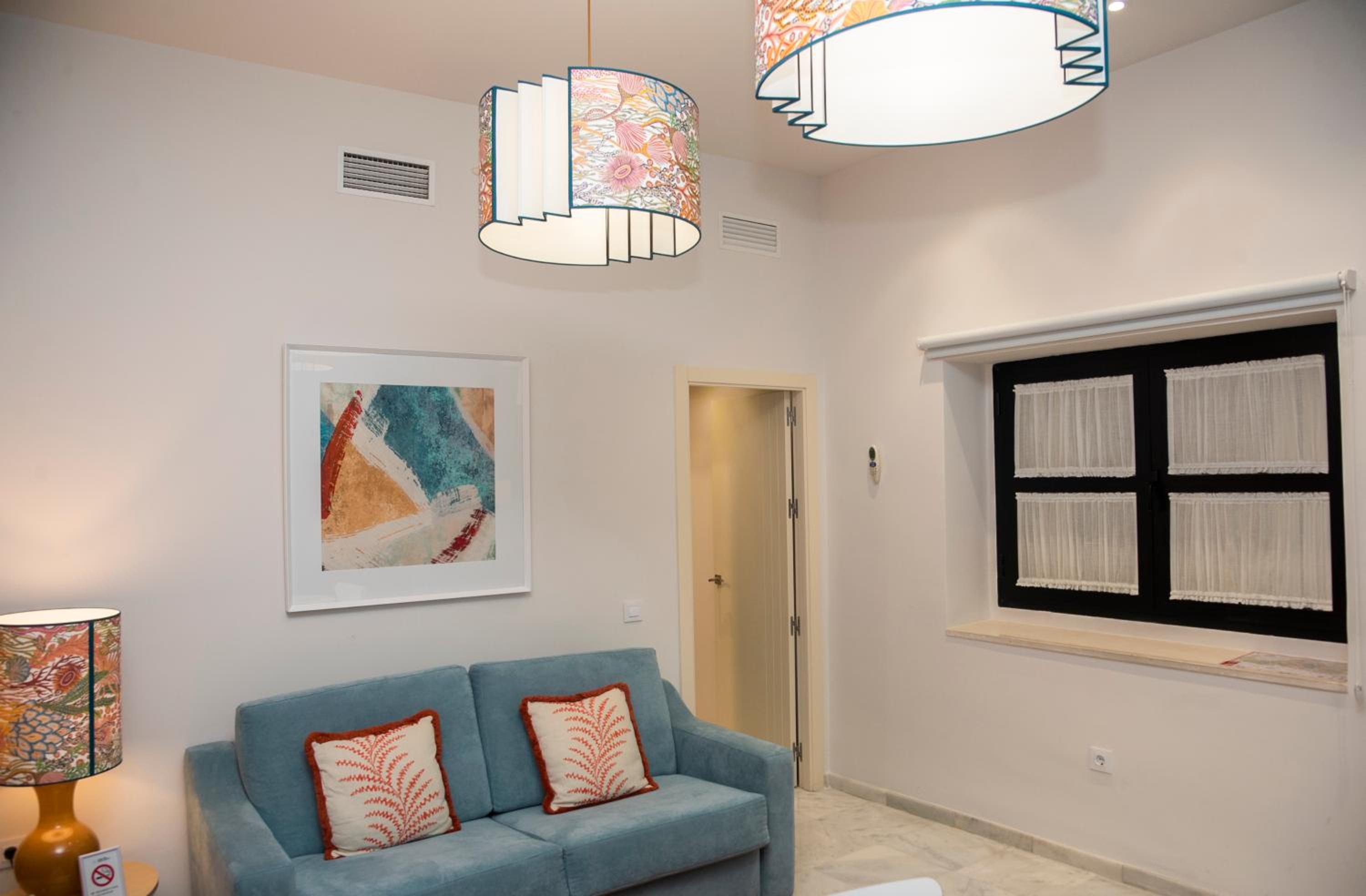 One-Bedroom Apartment - Photo 26