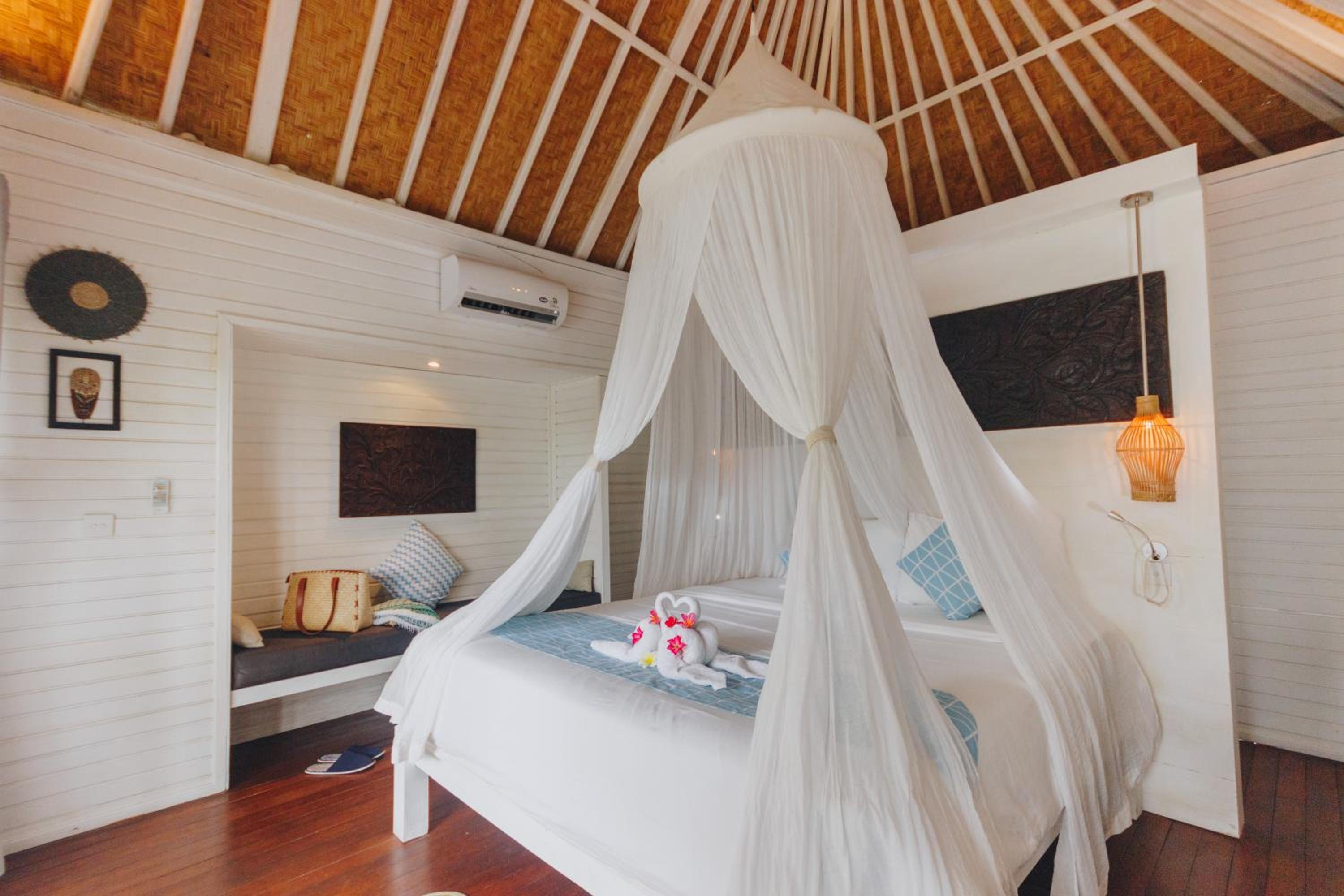 One-Bedroom Cottage - Photo 1