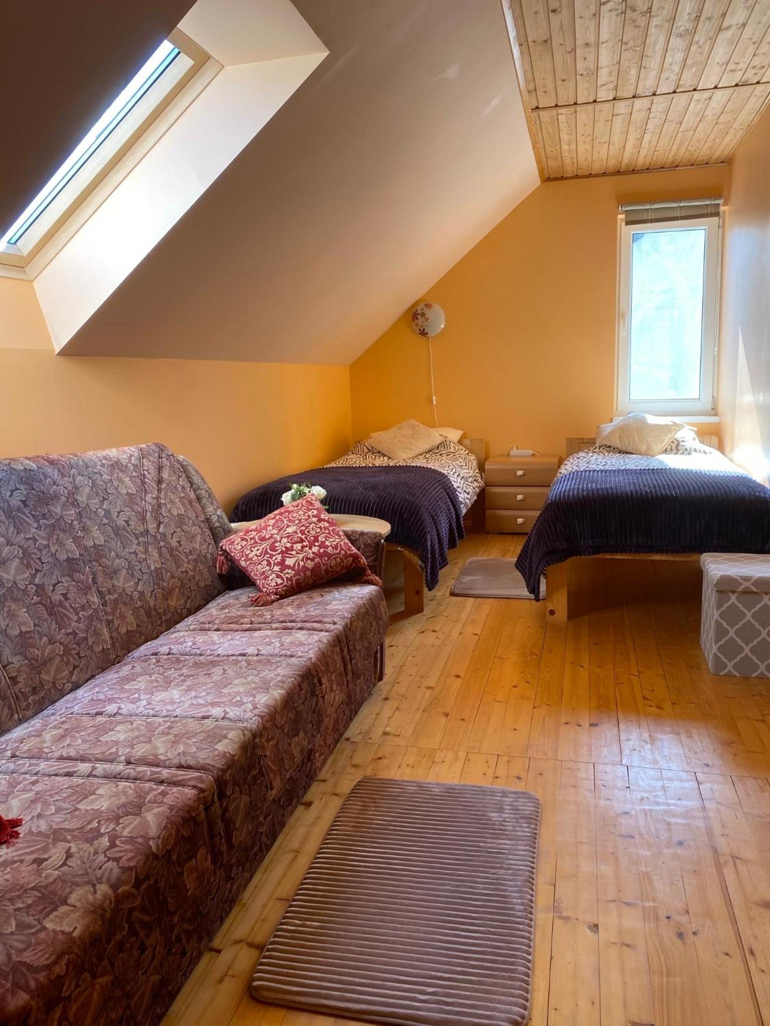 Triple Room with Shared Bathroom photo 1