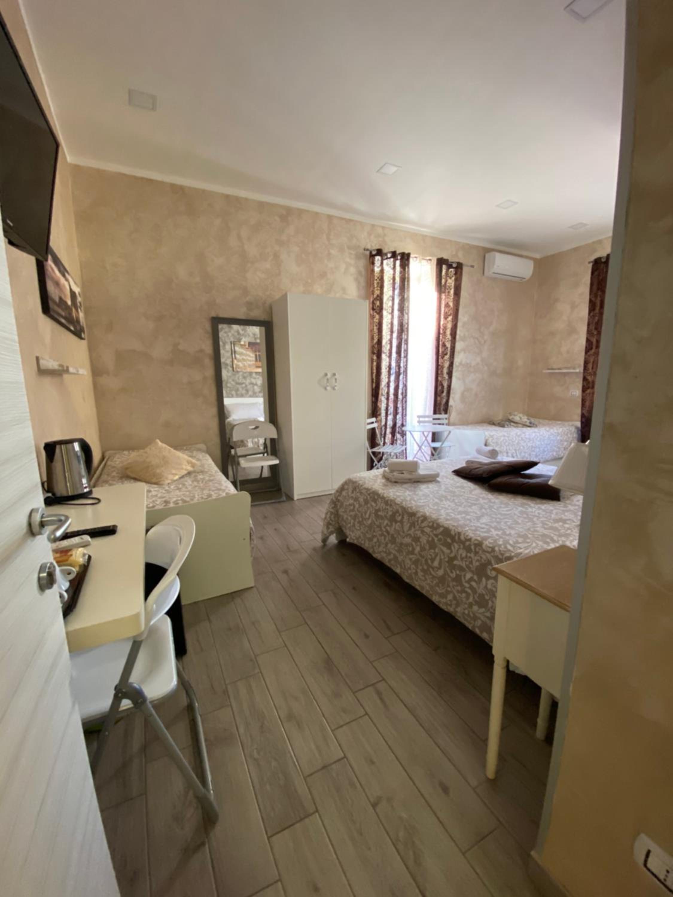Junior Suite with Balcony