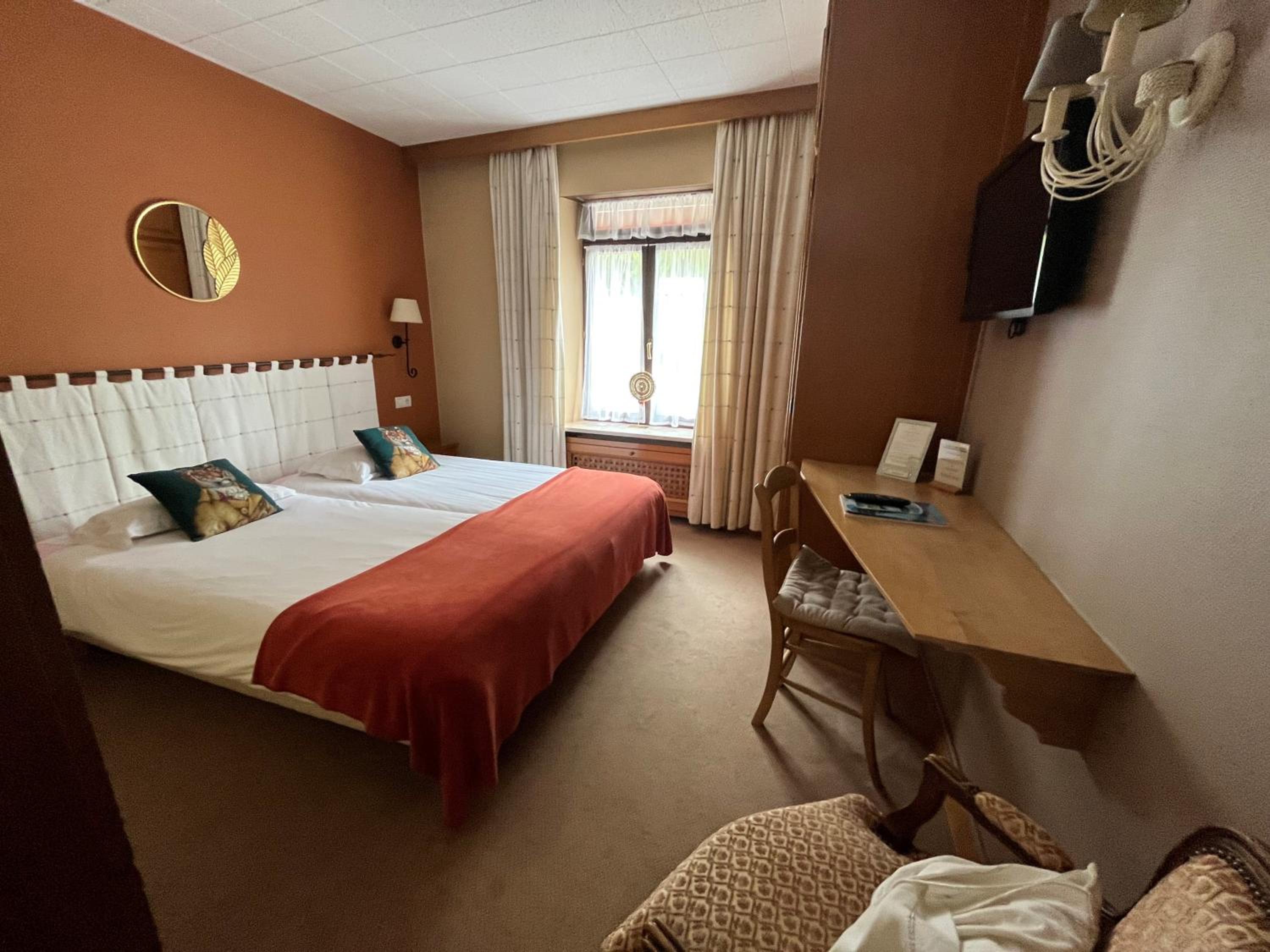 Classic Double Room - Photo 4