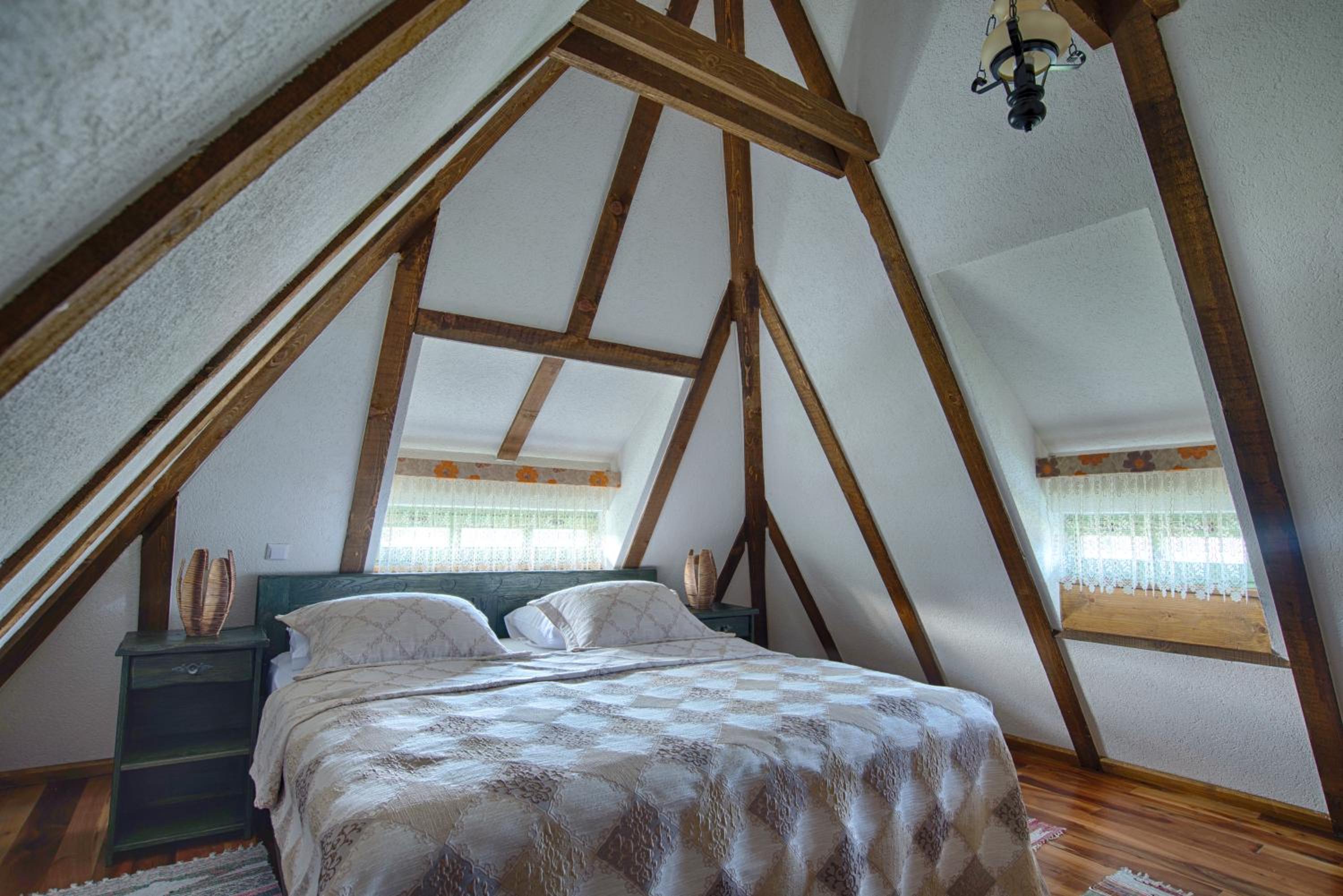 Duplex Suite - Photo 9