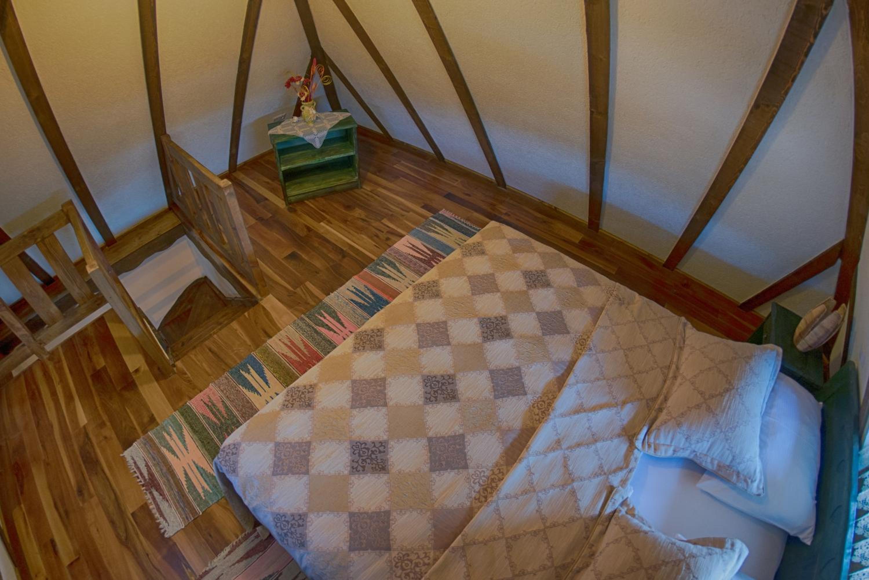Duplex Suite - Photo 10