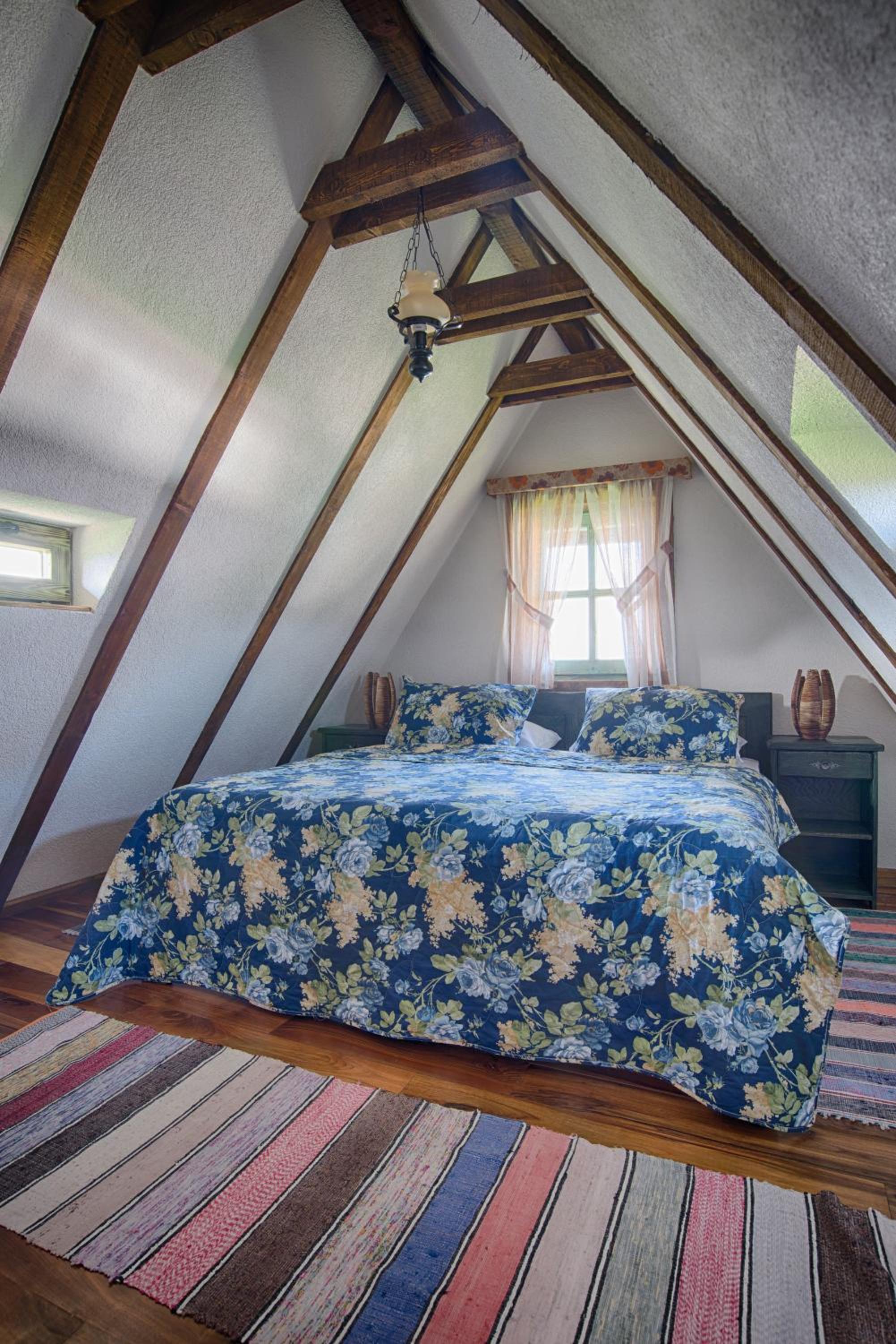 Duplex Suite - Photo 28