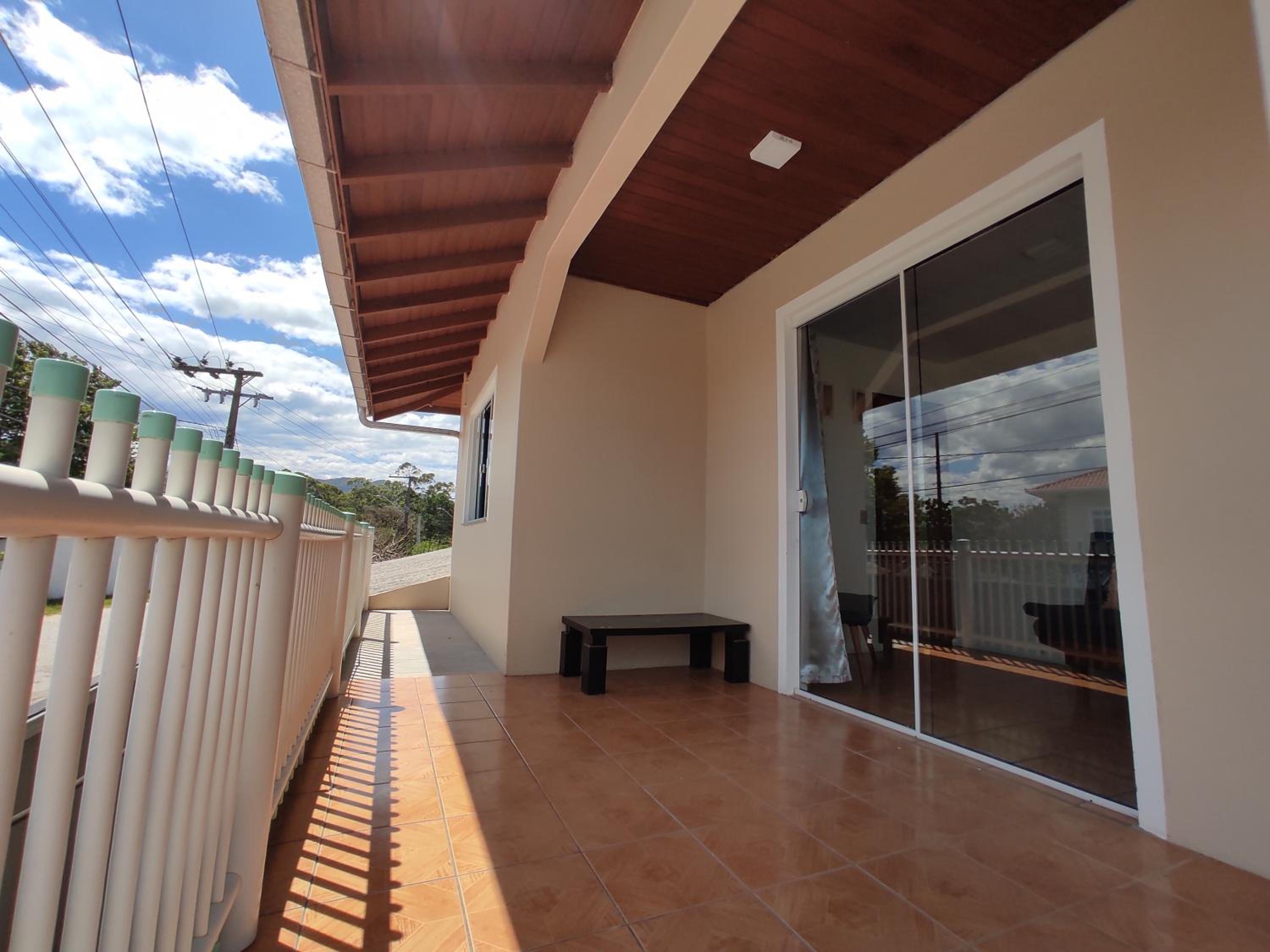 Three-Bedroom House photo 3