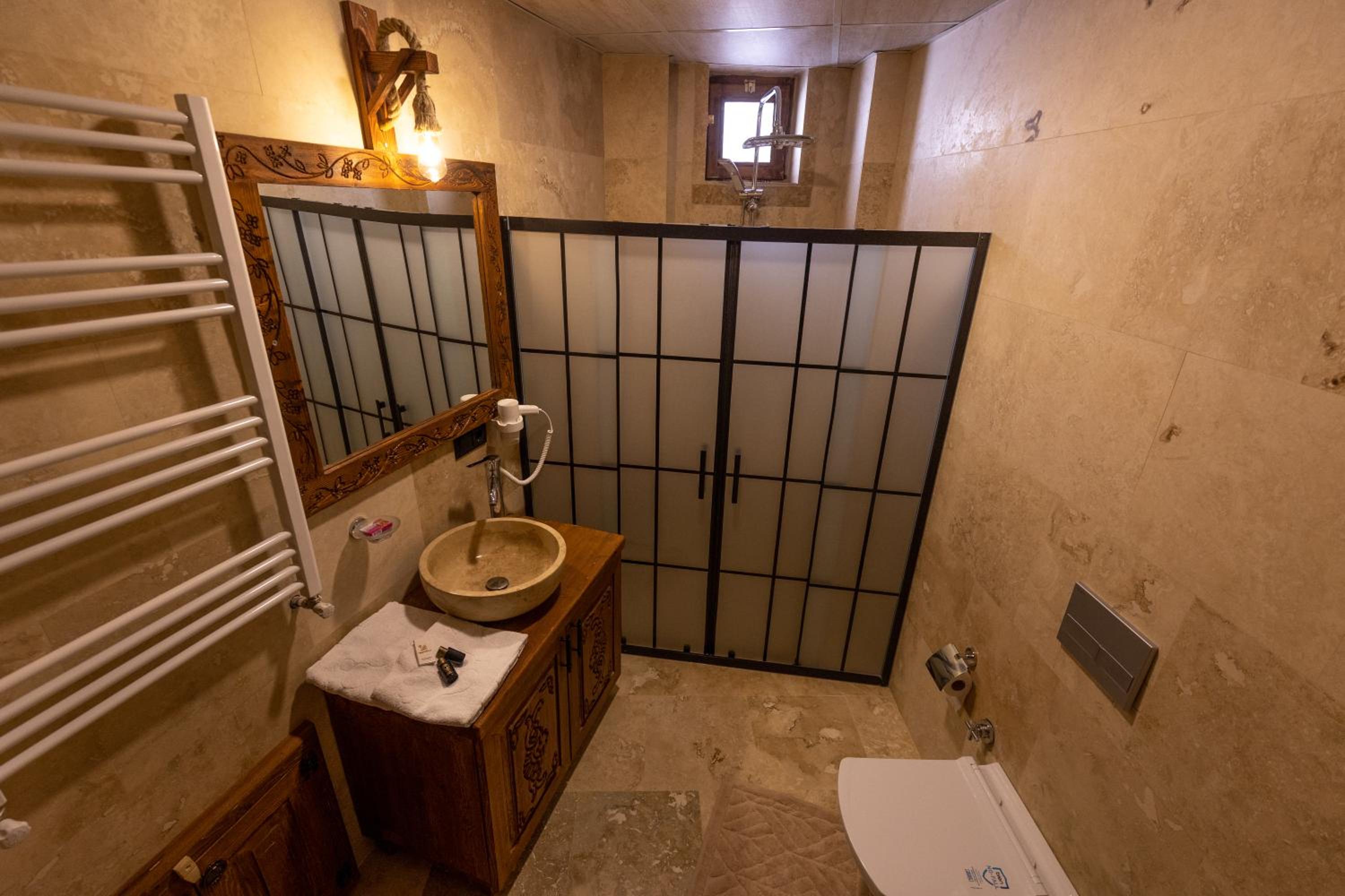 Luxury Triple Room - Photo 7