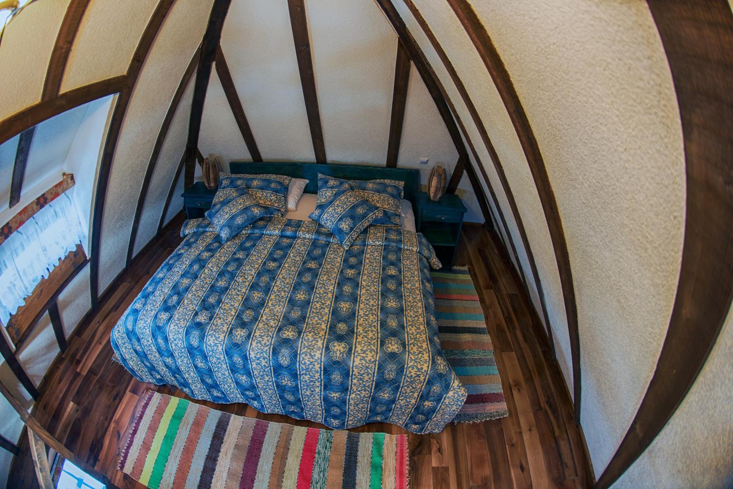 Duplex Suite - Photo 23
