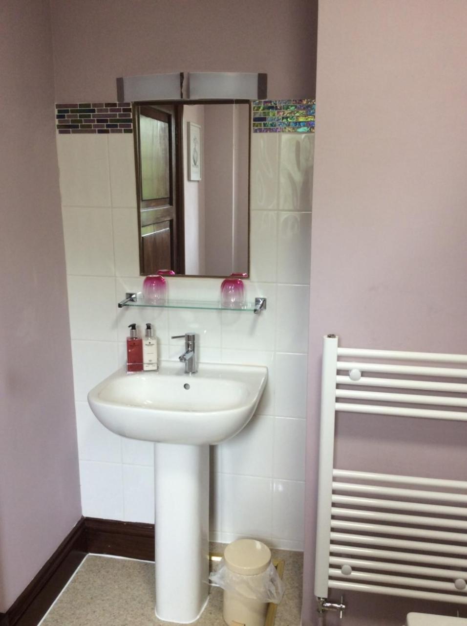 Triple Room with Private Bathroom photo 3