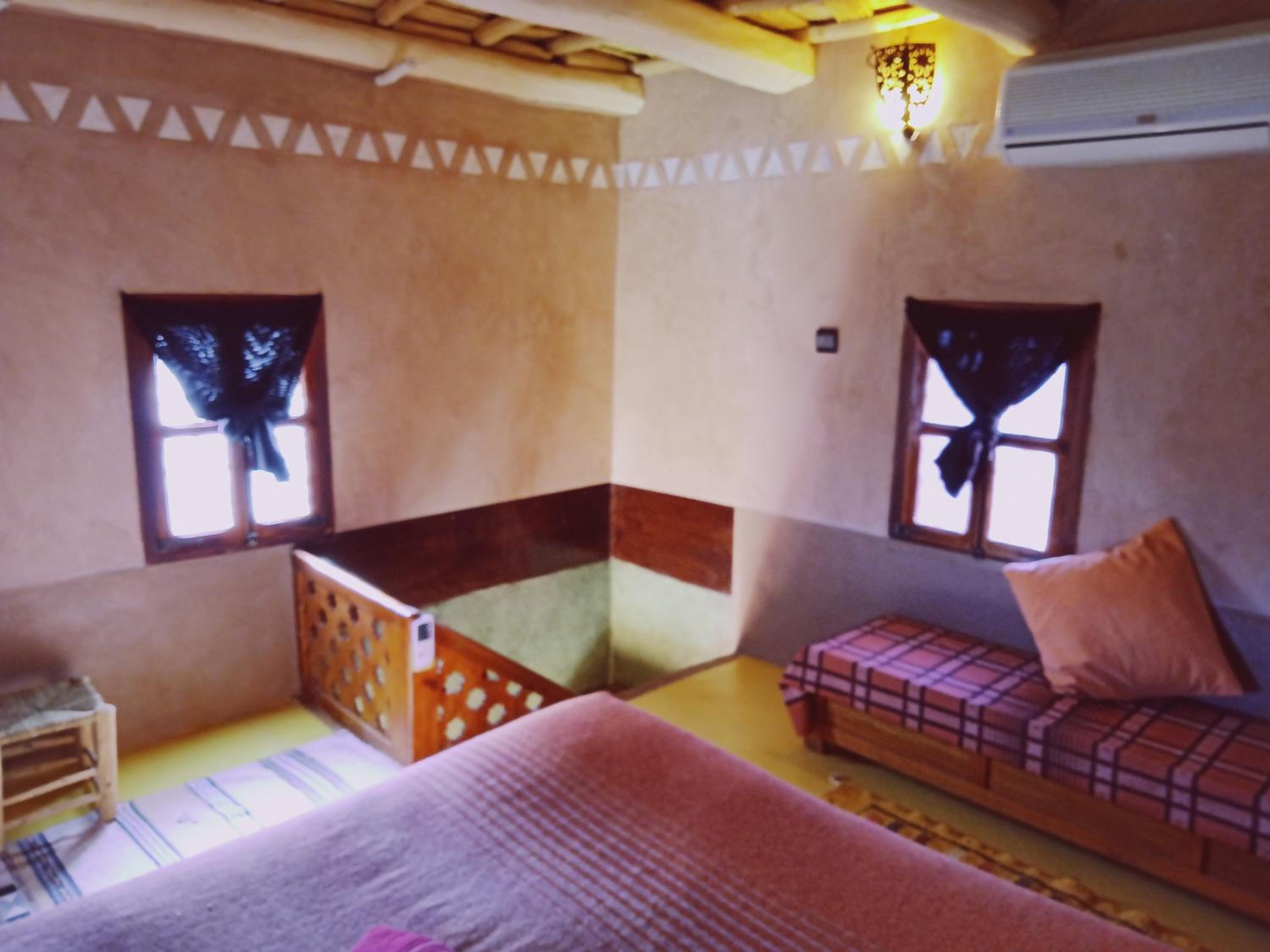 La Tour Room