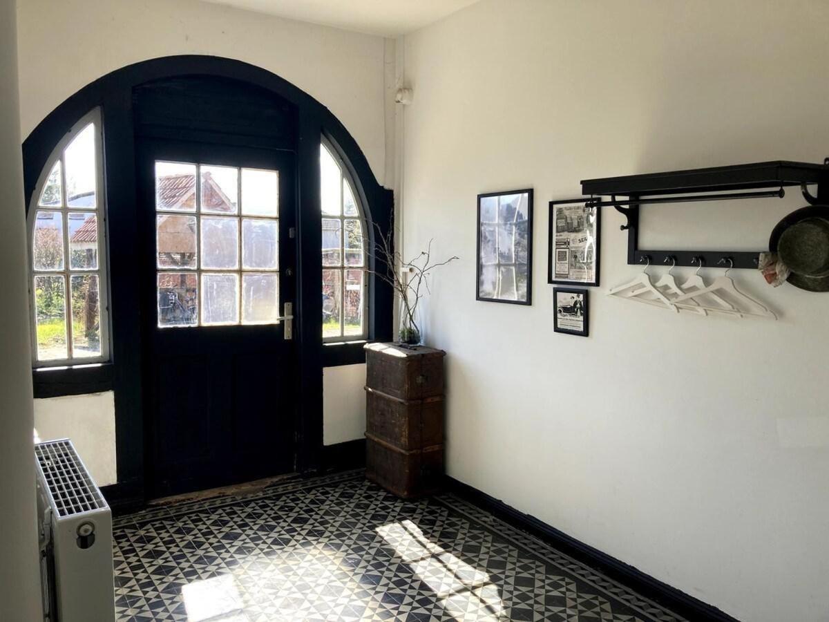One-Bedroom Superior Apartment photo 2