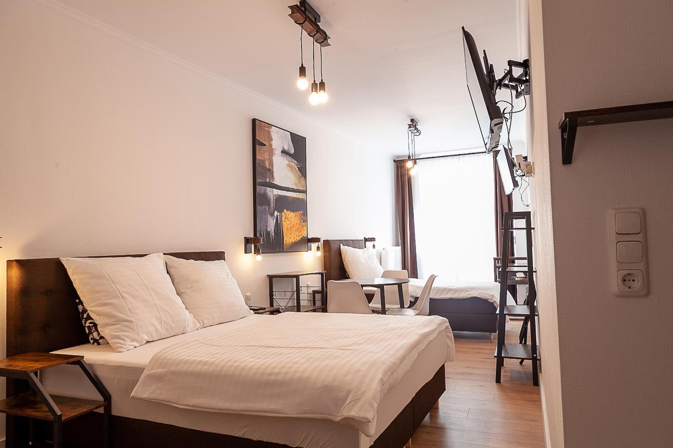 Premium Quadruple Room - Photo 11