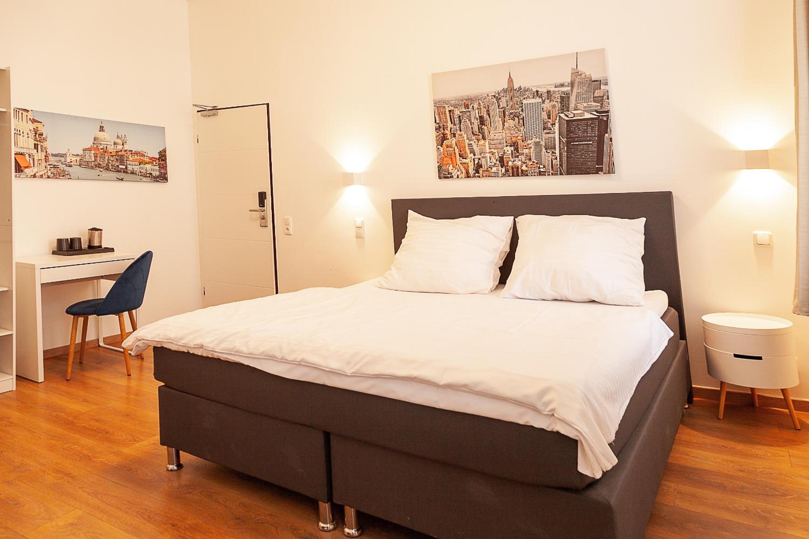 Standard Triple Room - Photo 5