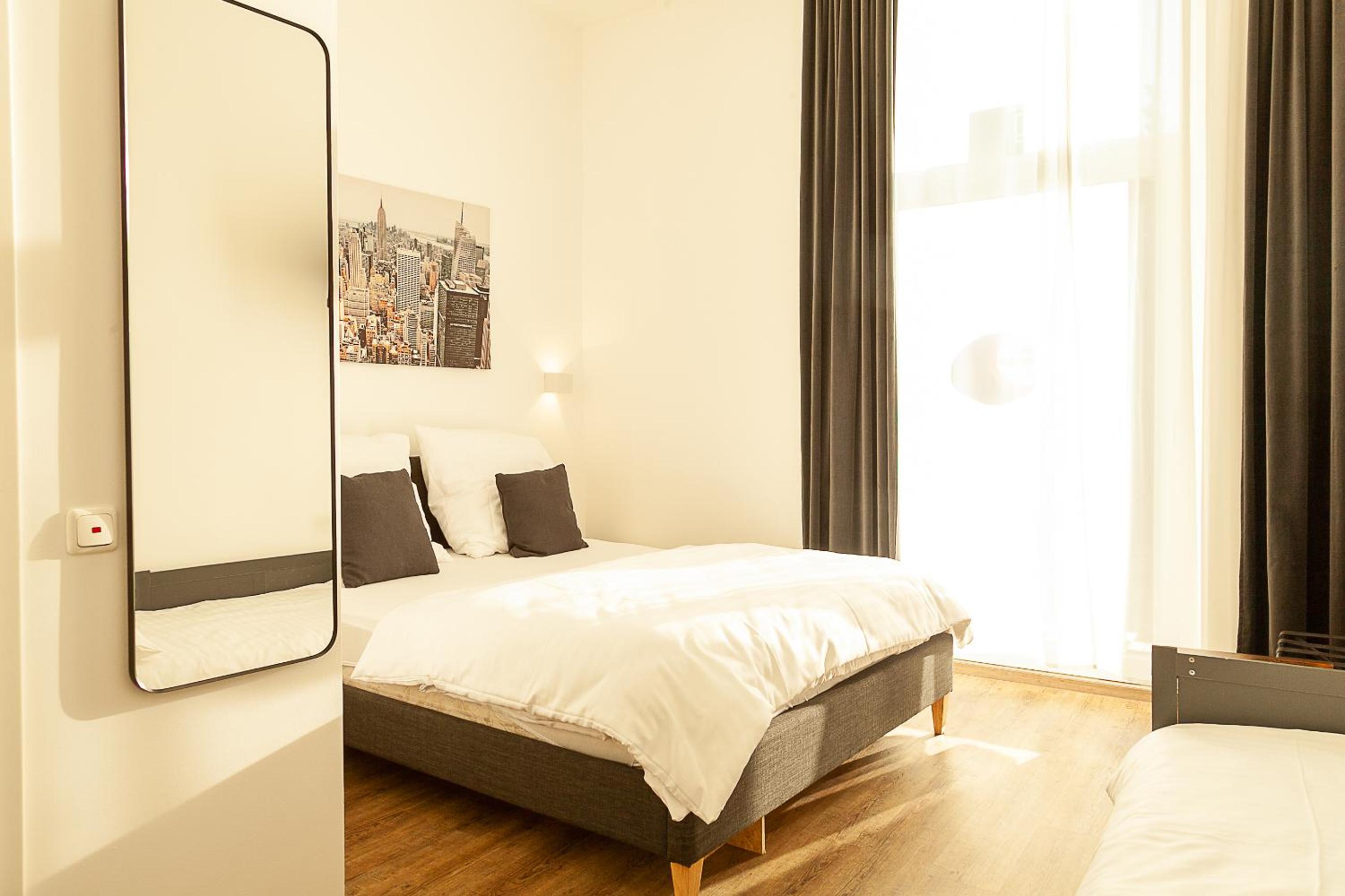 Double Room - Photo 10
