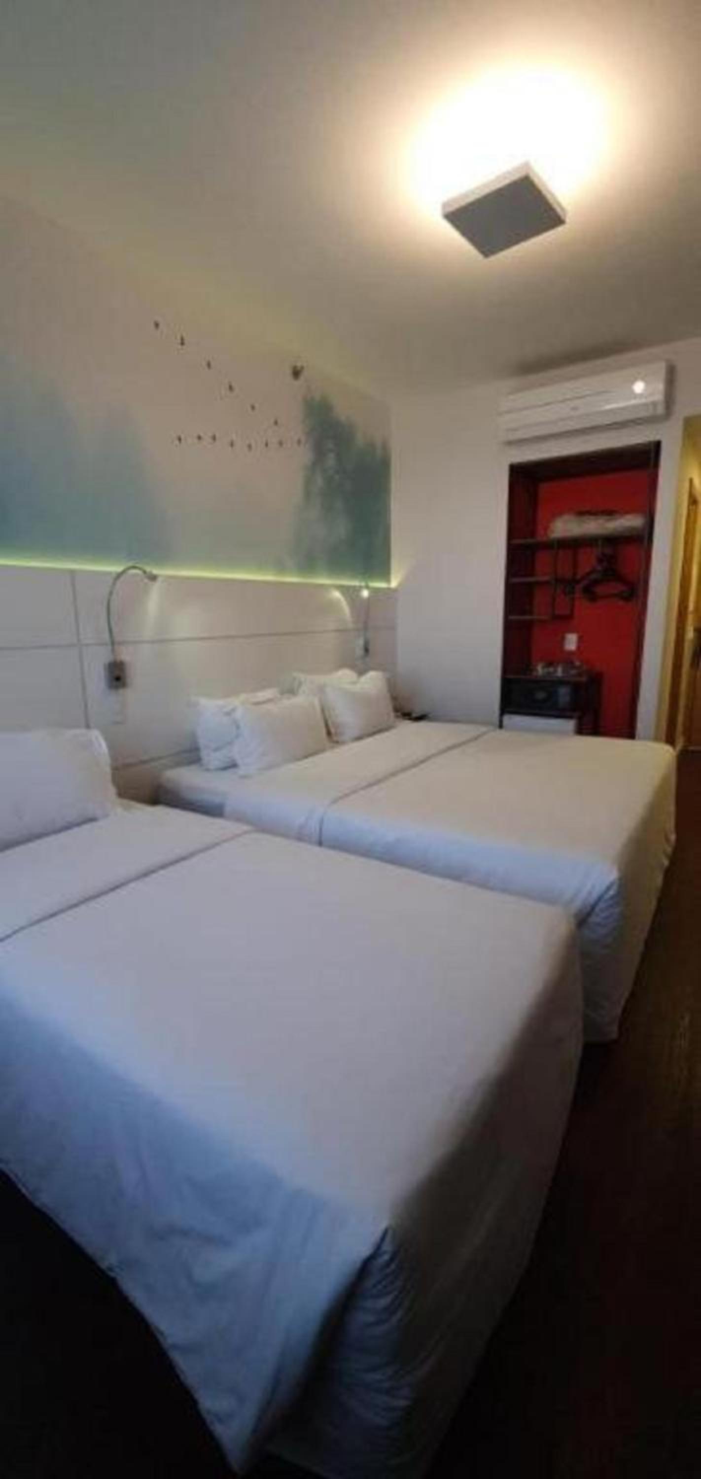 Standard Triple - 1 Queen Bed and 1 Single Bed