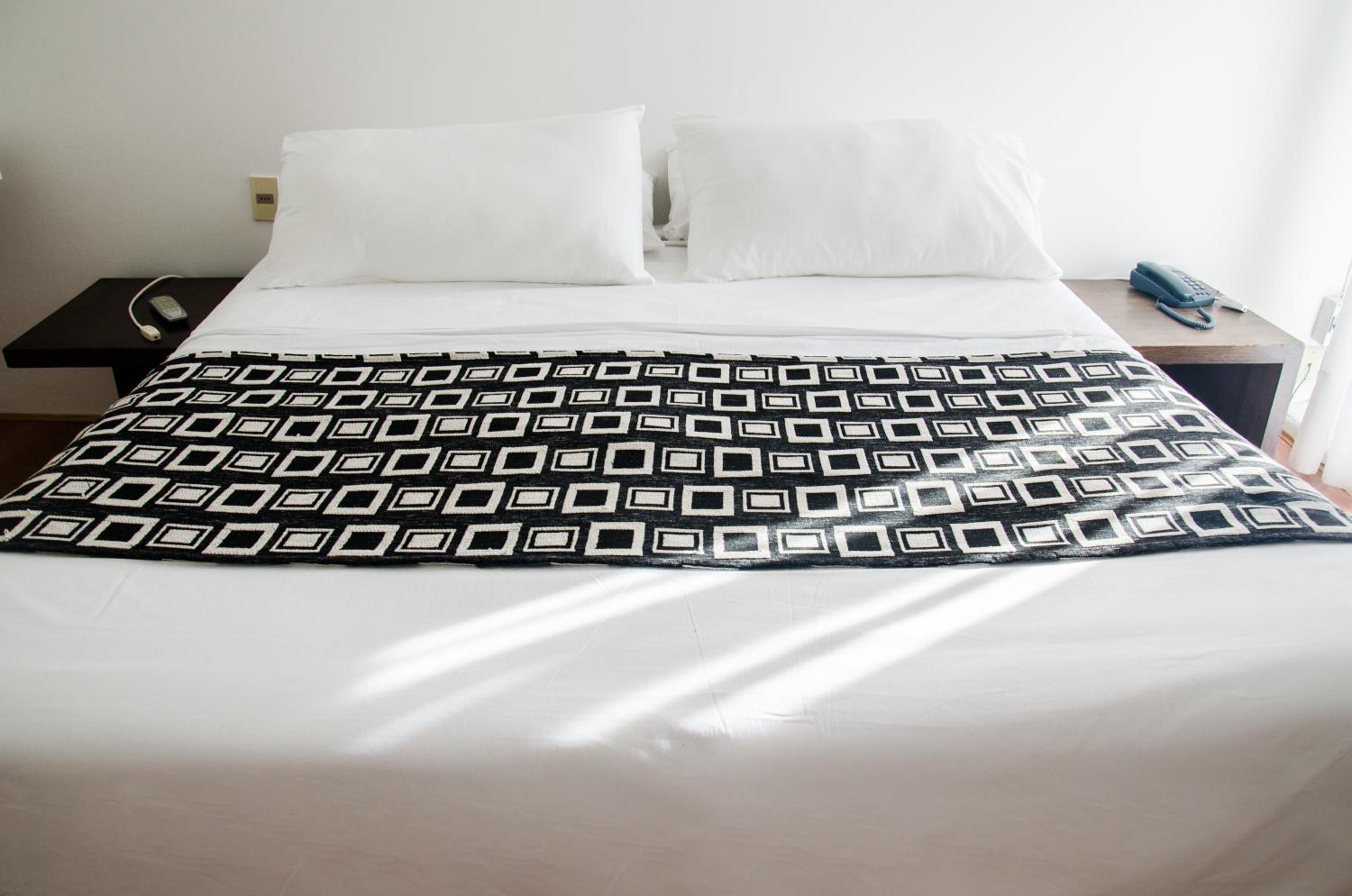 Bed & Sleeping Area