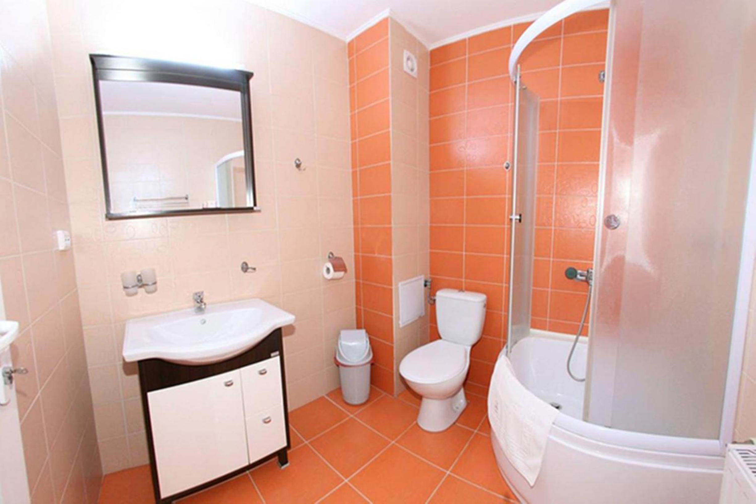 Double or Twin Room with Balcony photo 3
