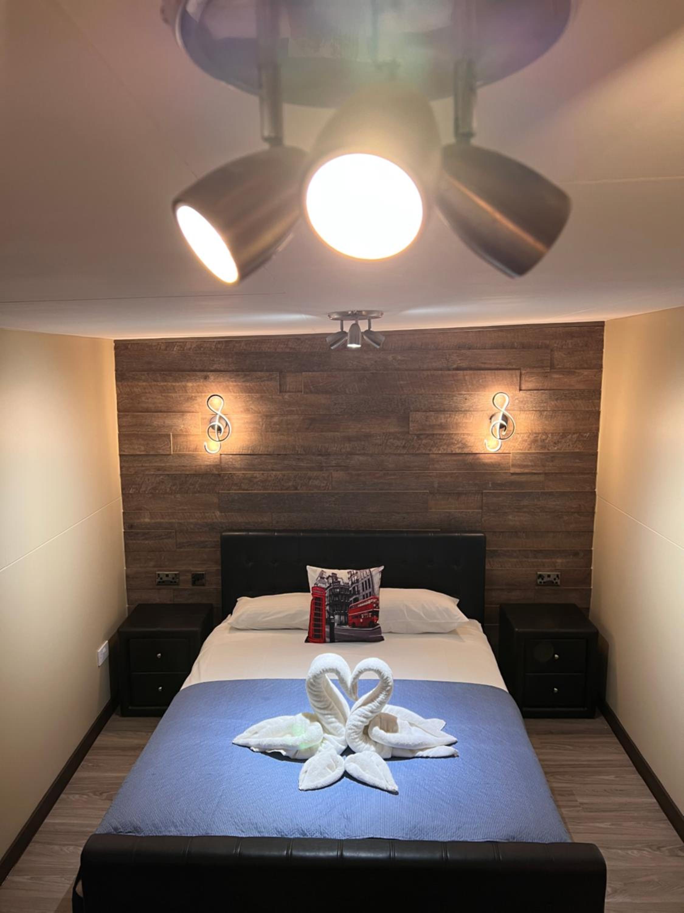 Superior King Room photo 1