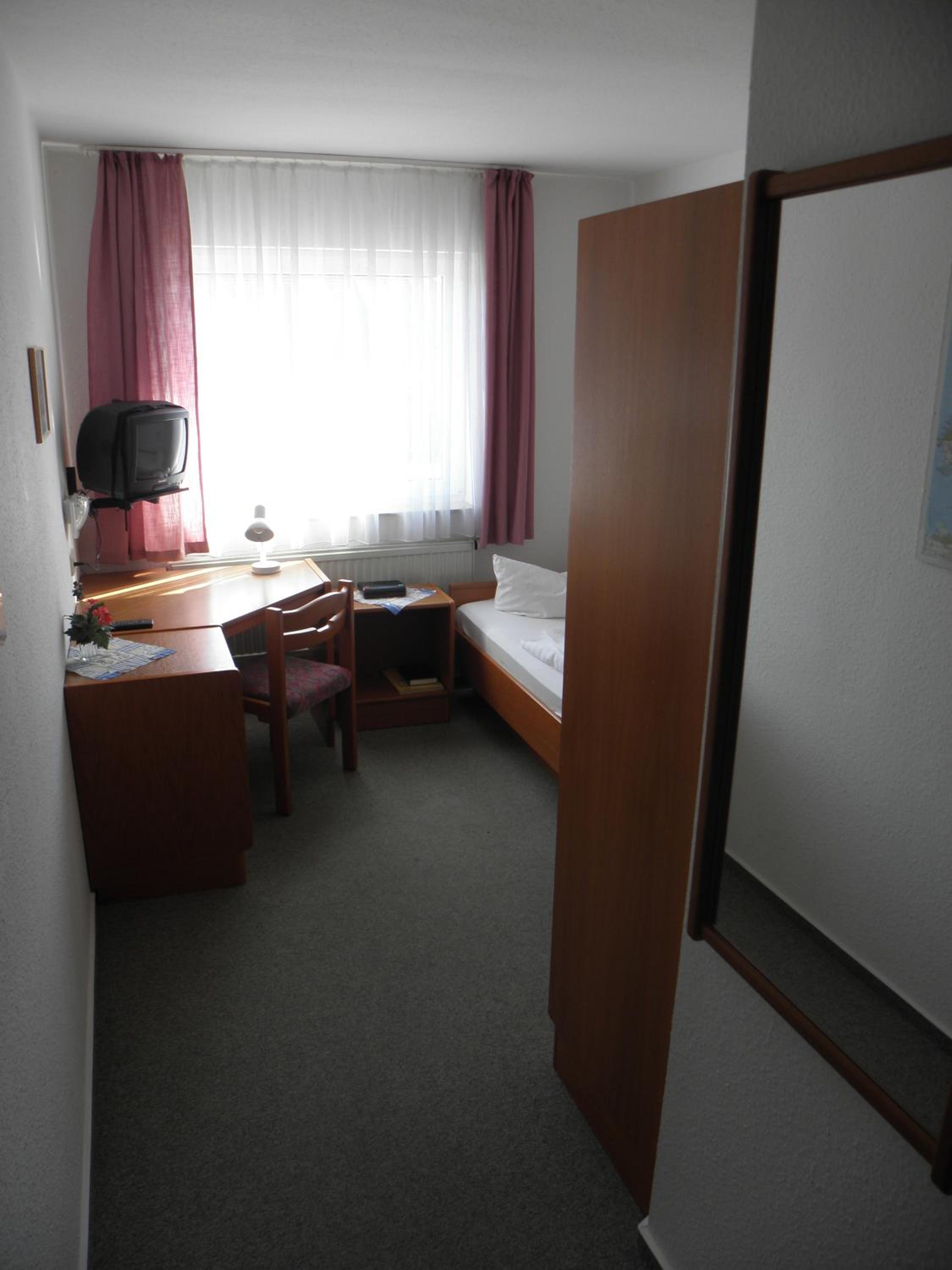 Single Room photo 1