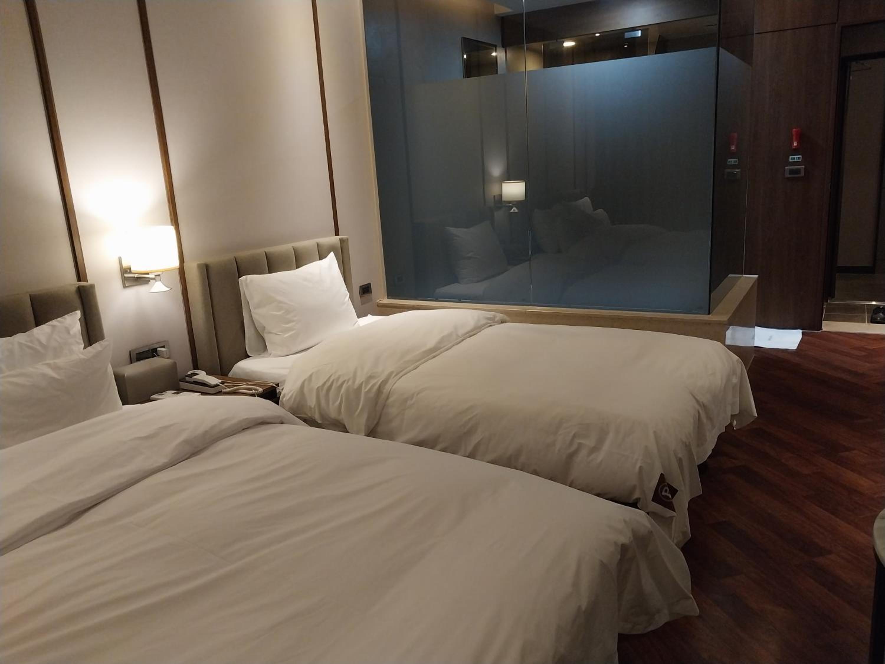 Deluxe Double or Twin Room with Spa Bath - Photo 3