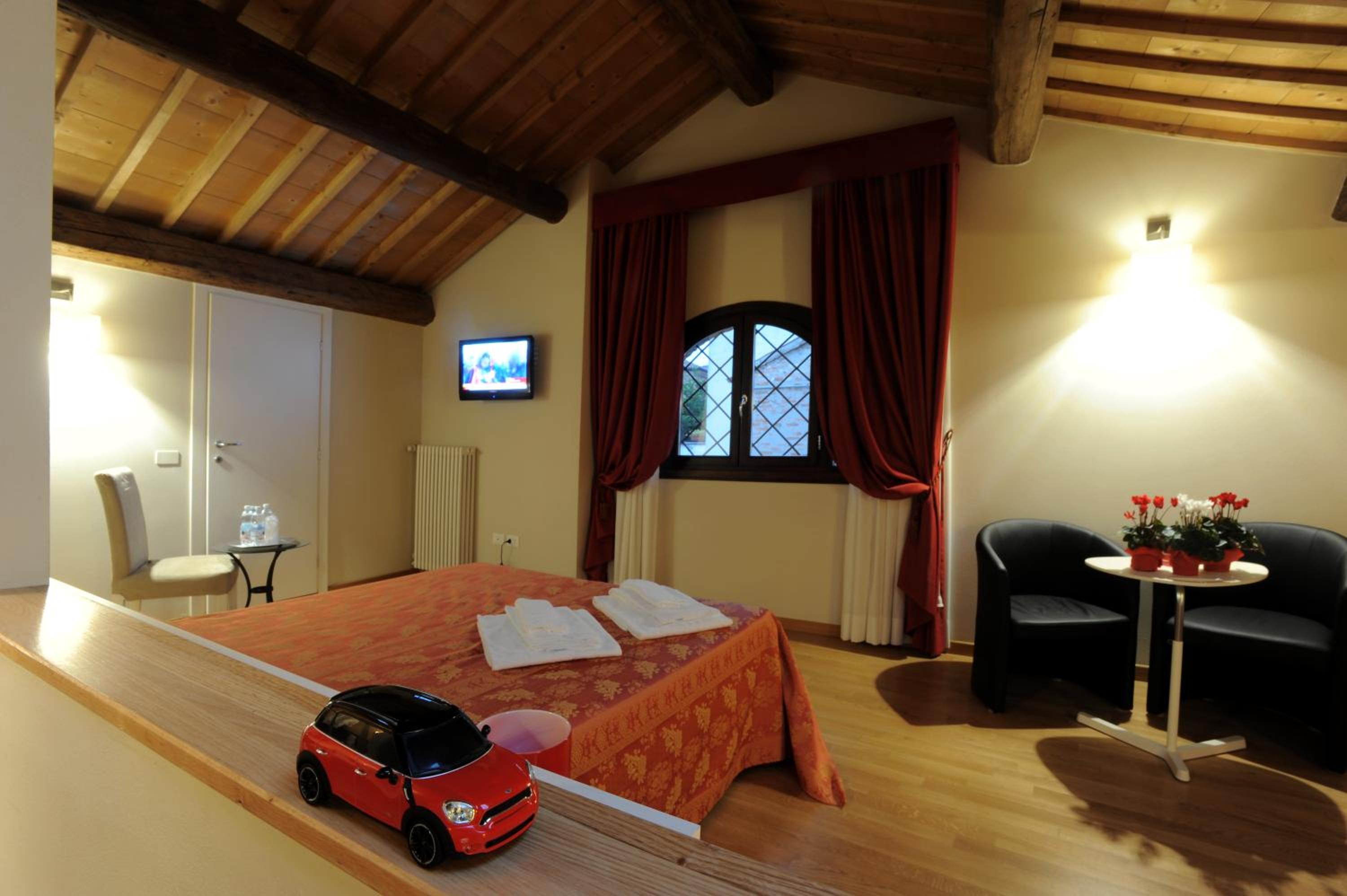 Superior Triple Room photo 1
