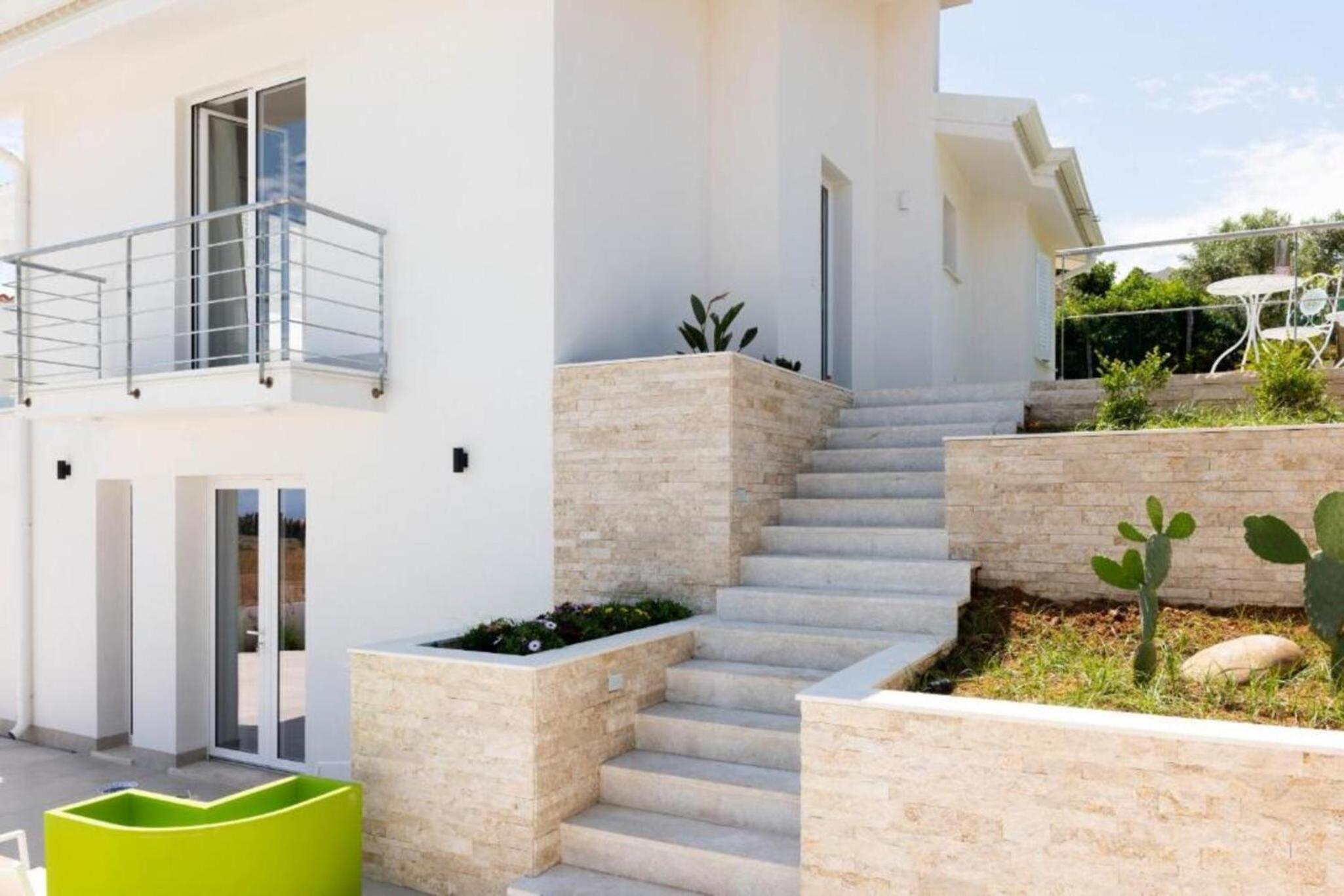 Villa with Sea View photo 3