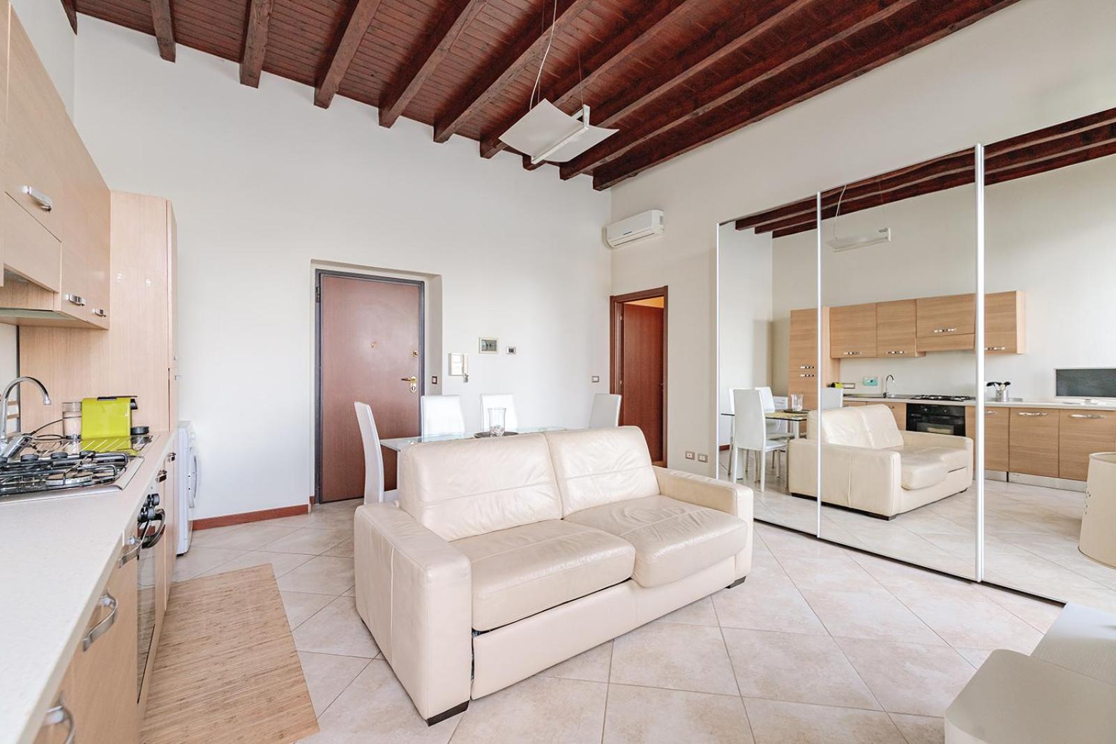 Deluxe Apartment
