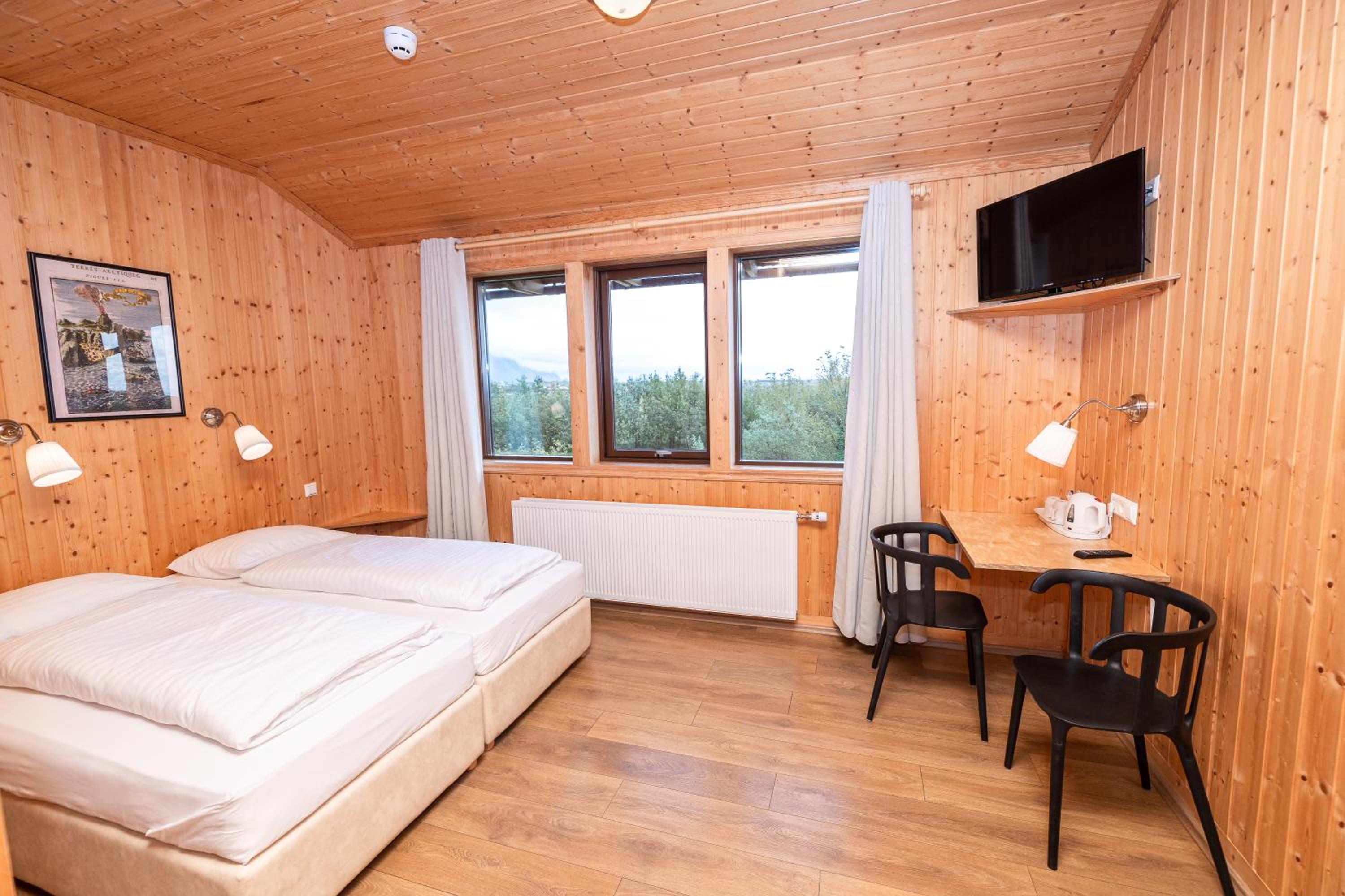 Triple Room with Private Bathroom photo 2