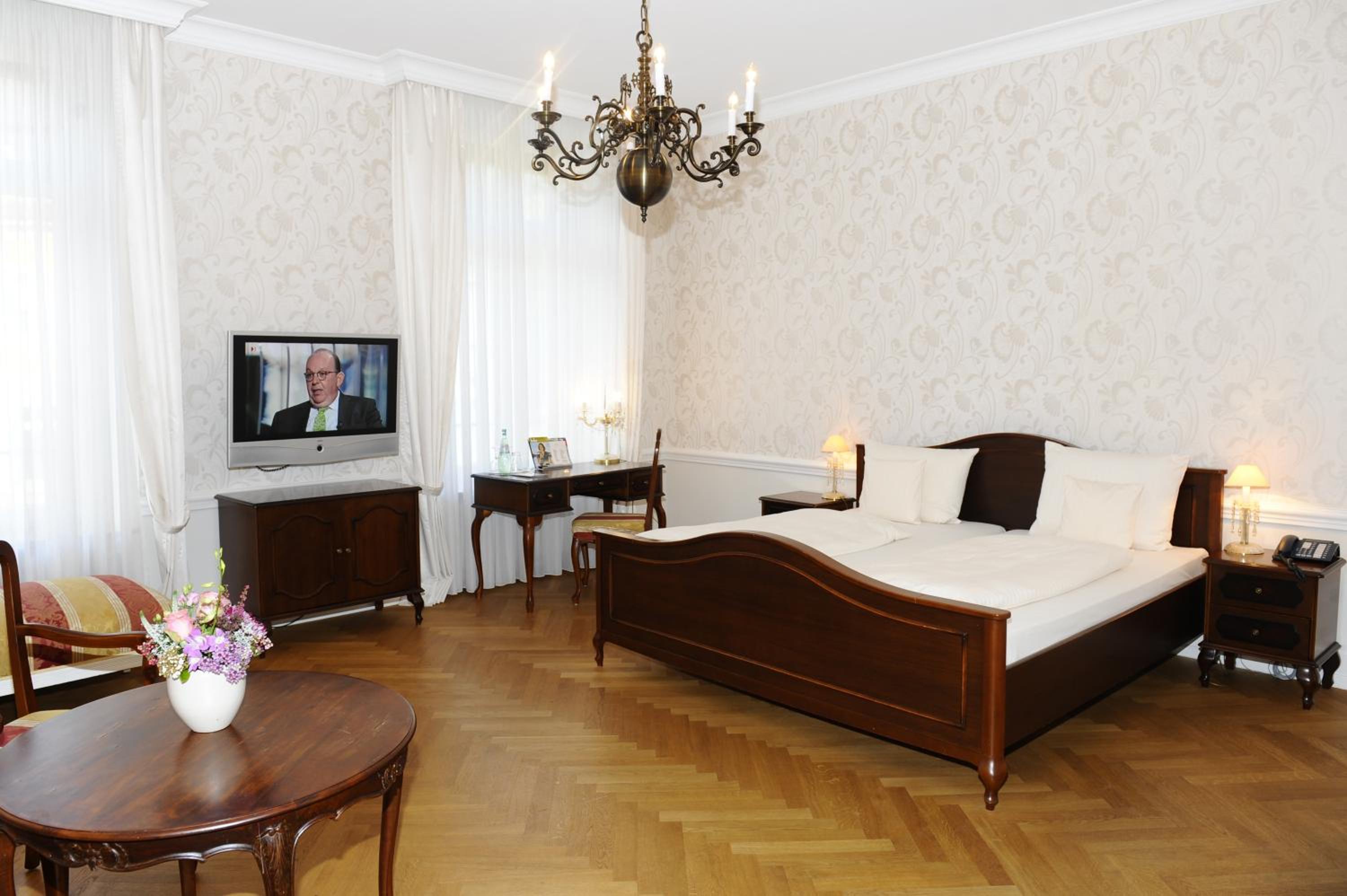 Junior Suite - Photo 7
