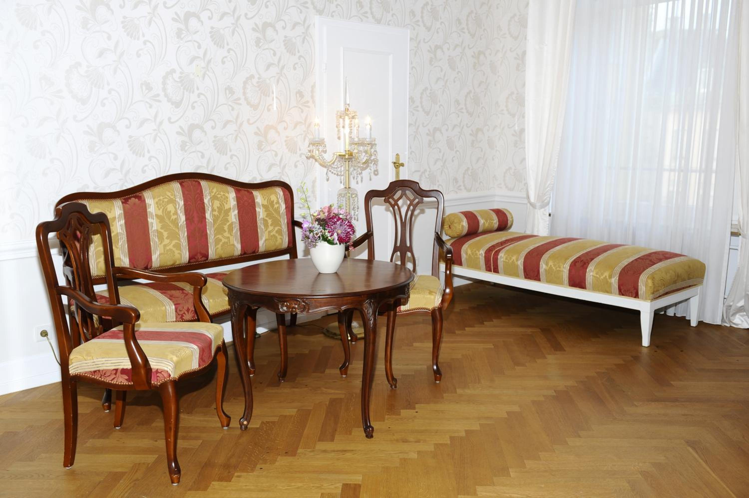 Junior Suite - Photo 2